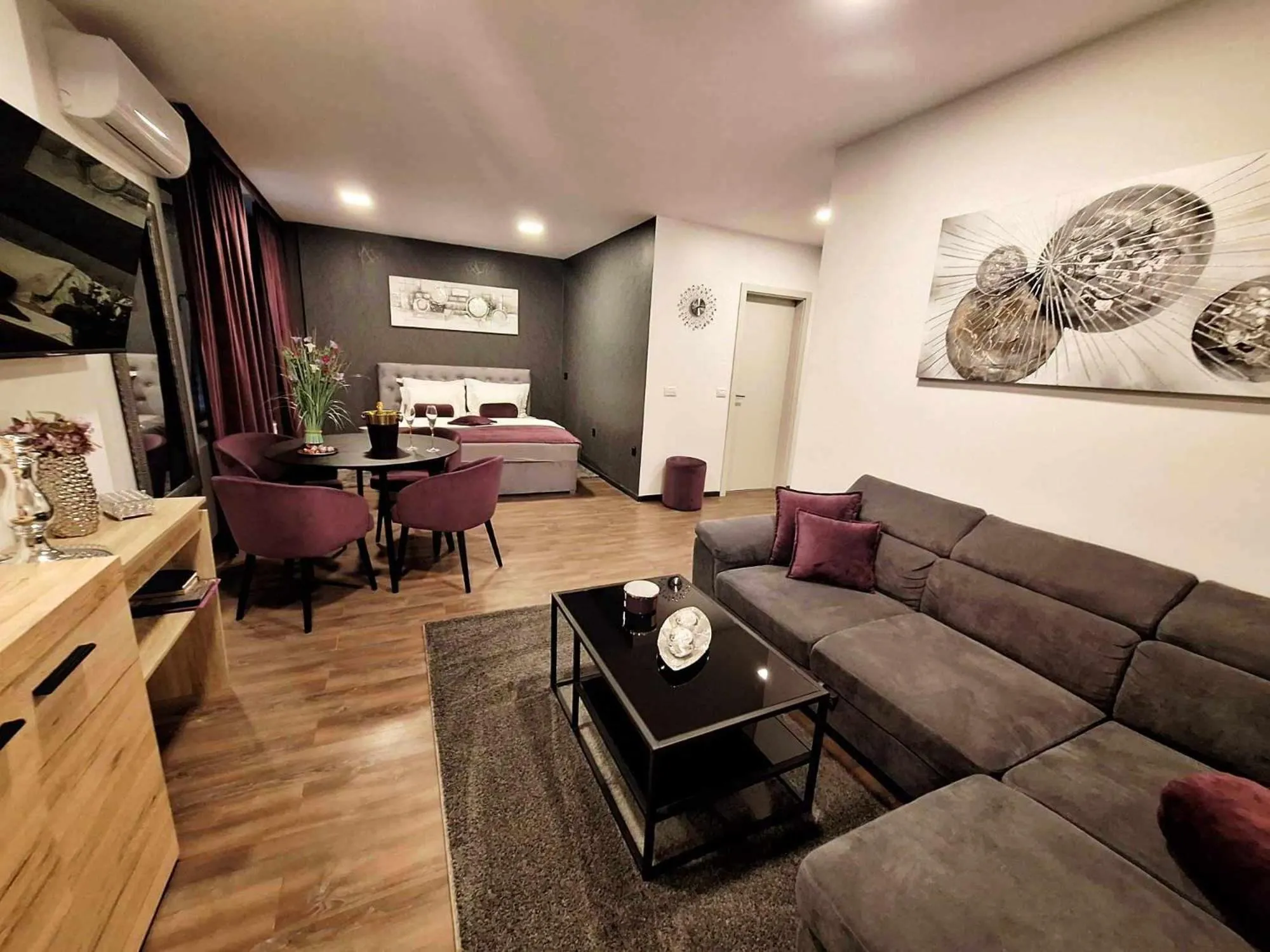 Living room in Arcobaleno Apartments & Rooms
