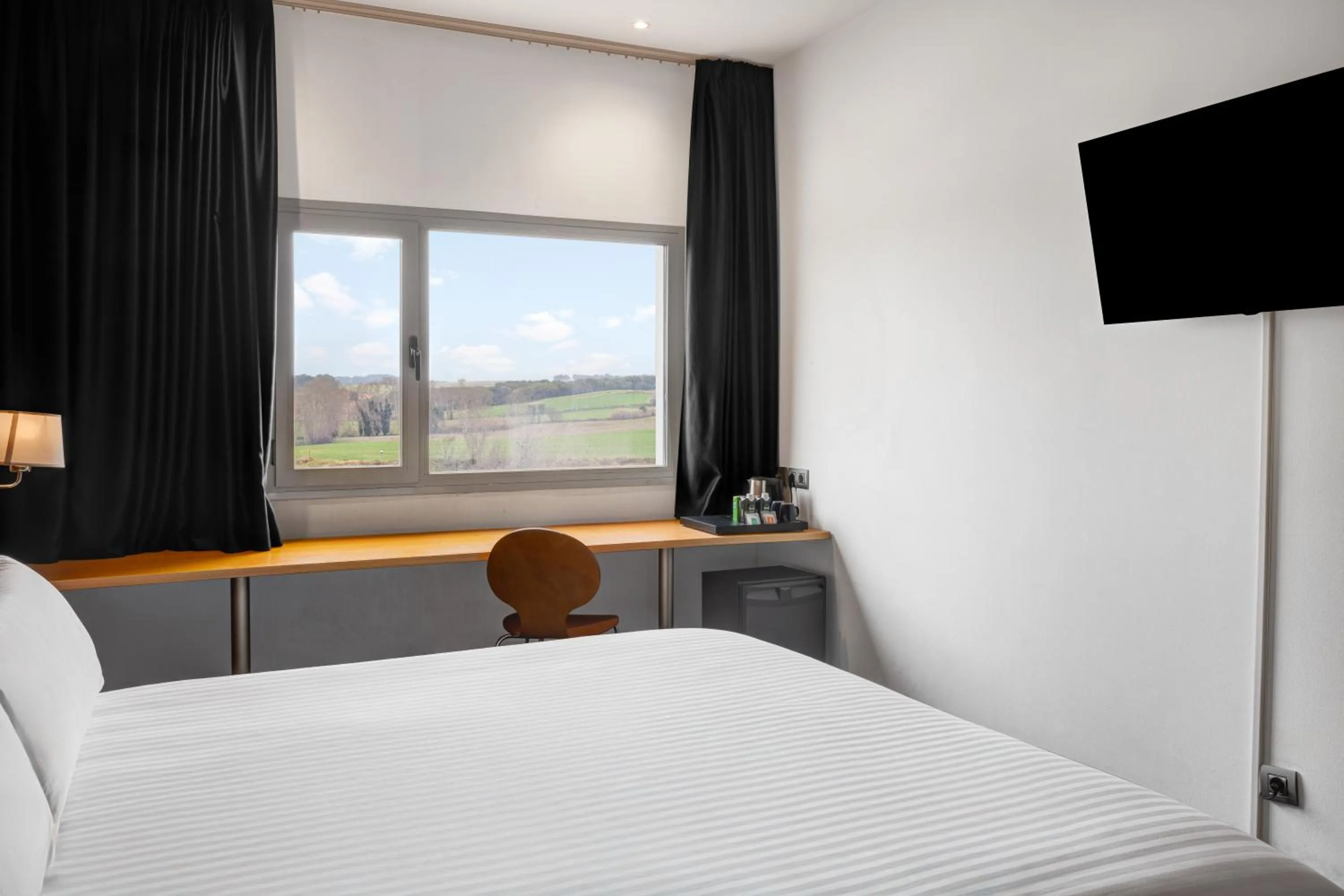 Bed in B&B HOTEL Barcelona Mollet Porta de Gallecs