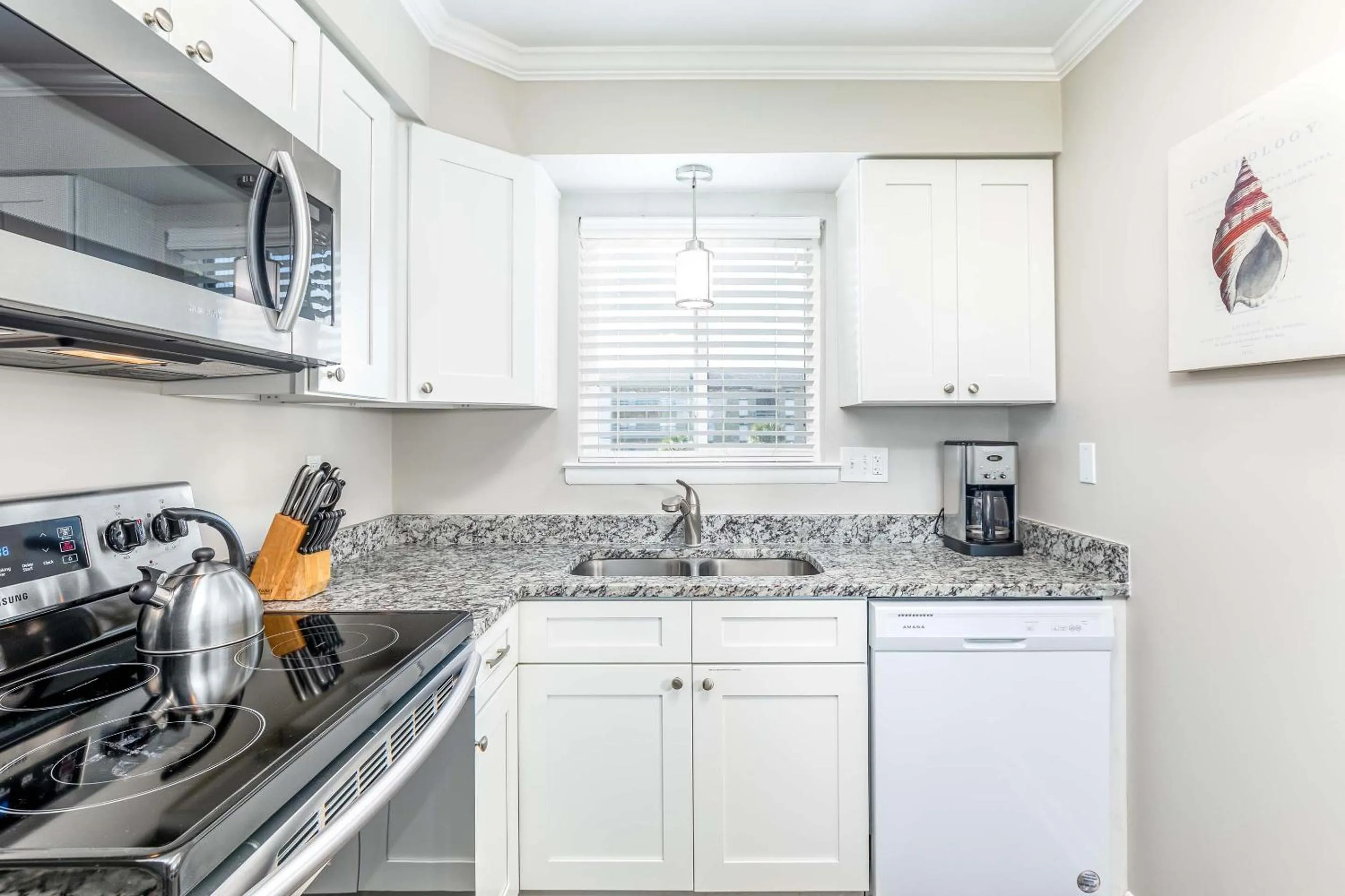 Lighthouse Point 29B