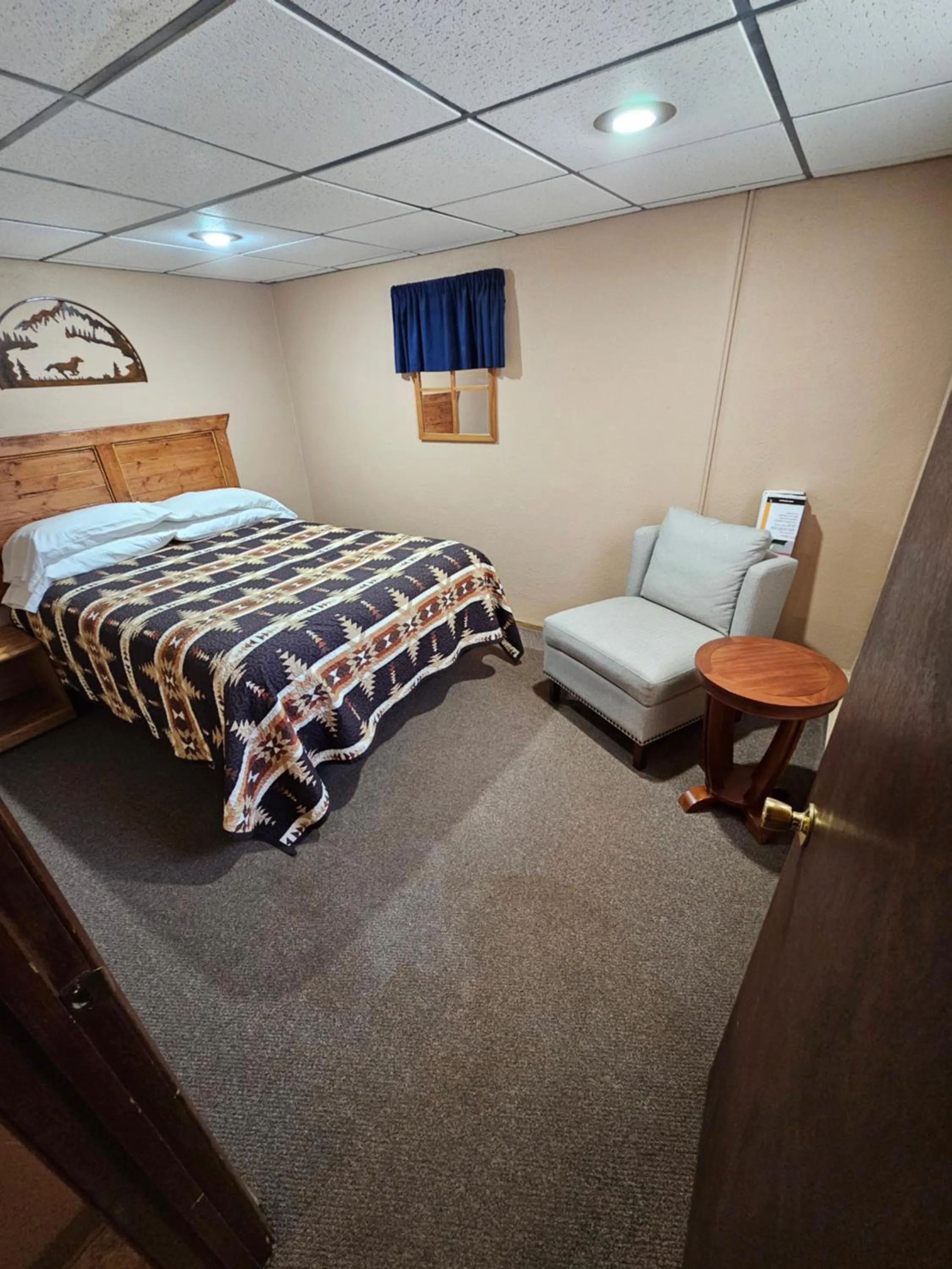 Bed in The Hulett Motel