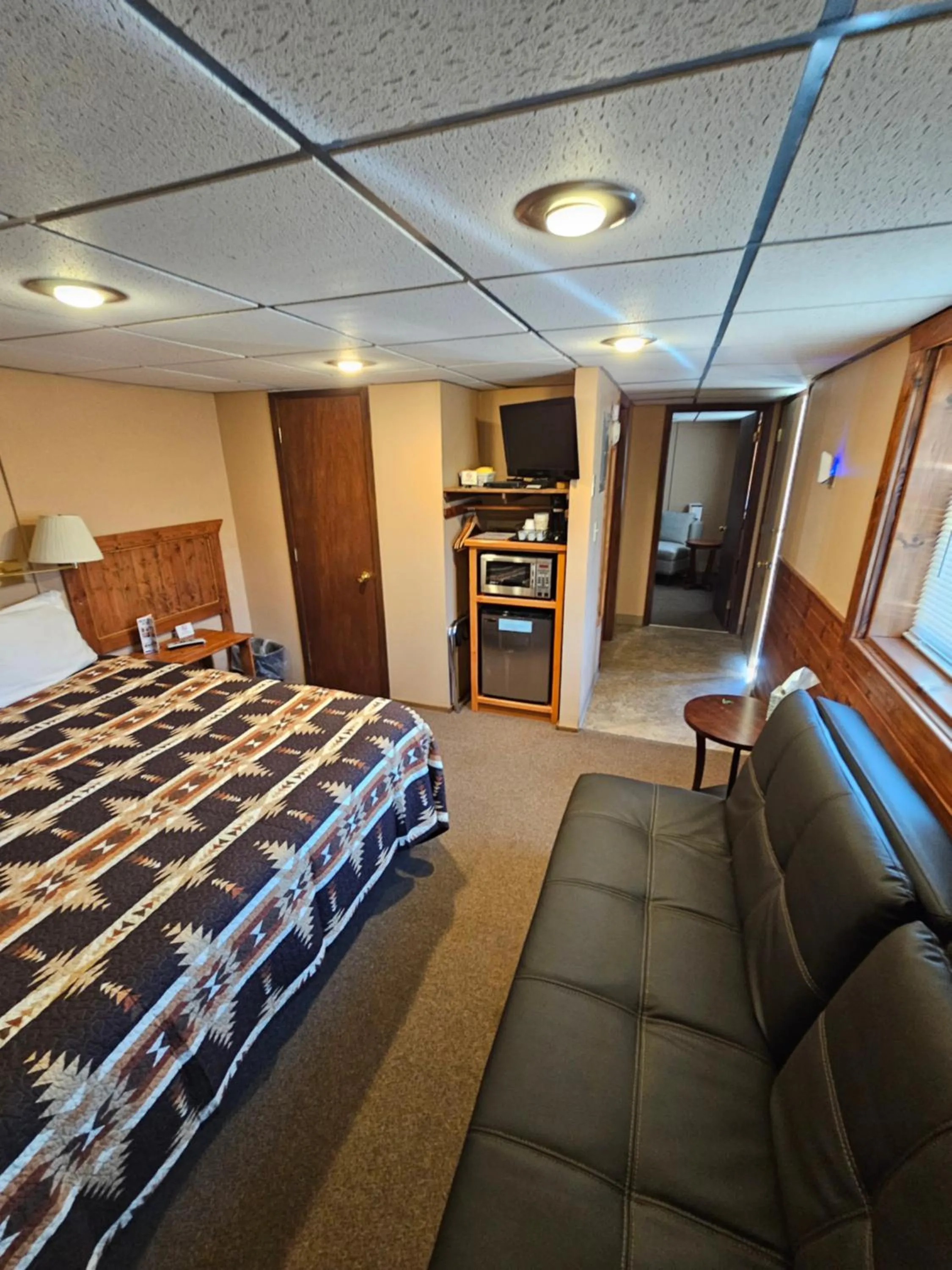 Bed in The Hulett Motel