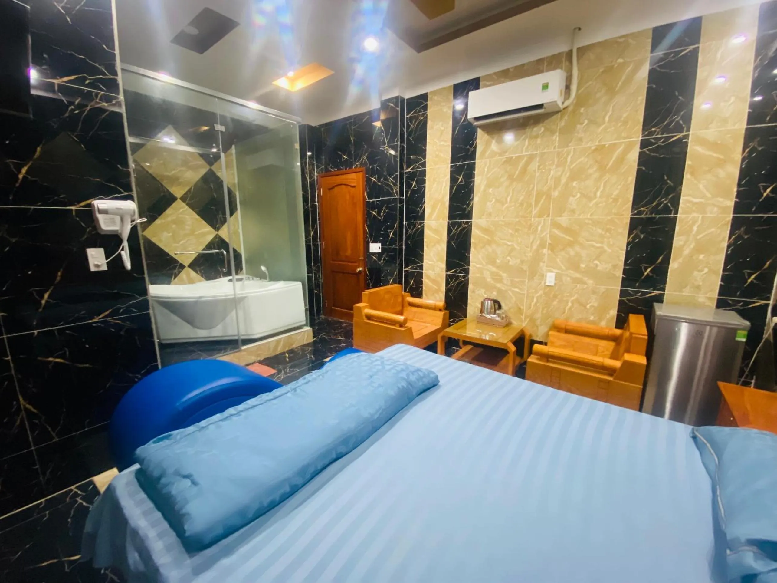 Bed in Khách Sạn Khánh Bình - Bình Dương