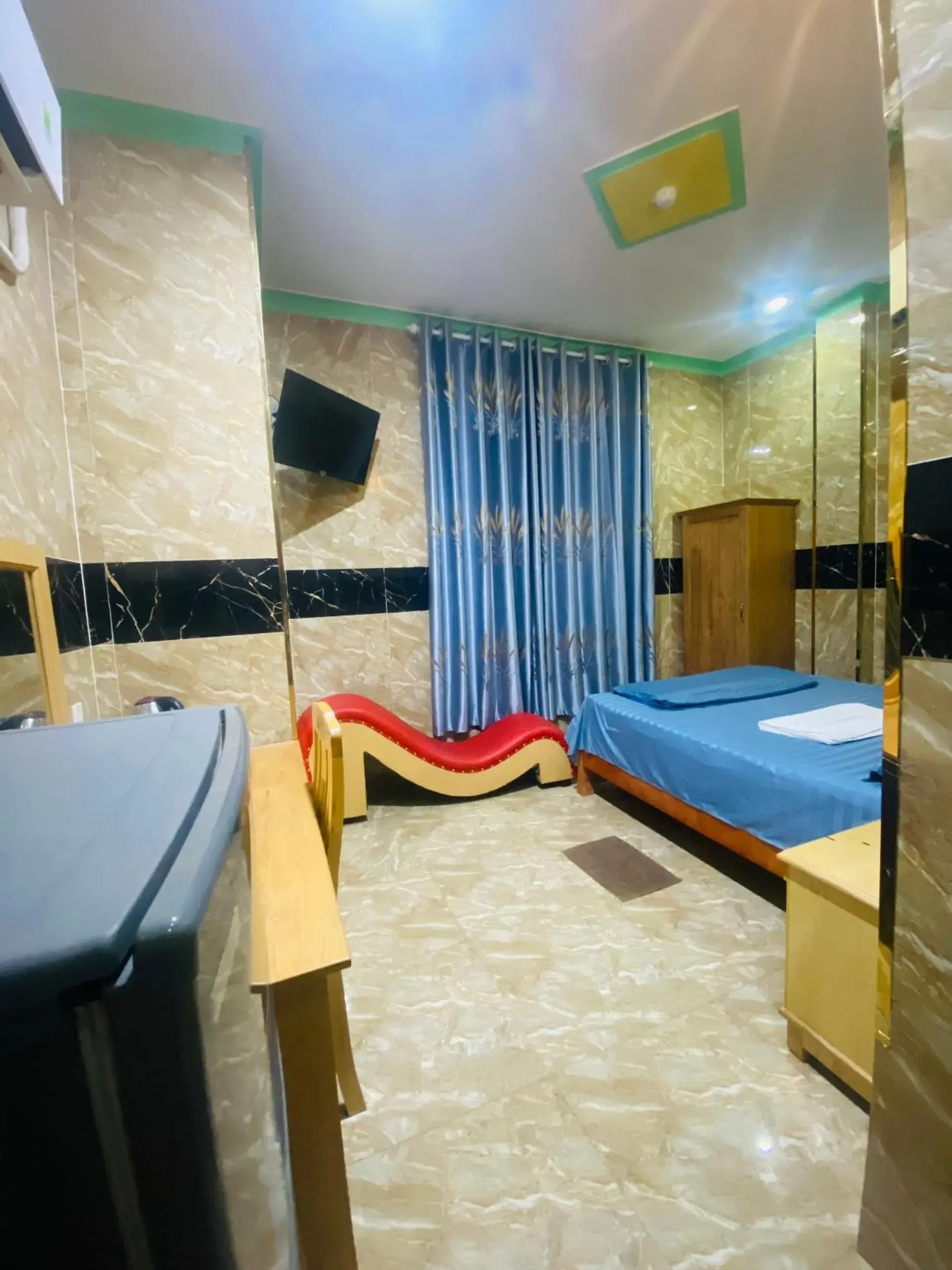 Bedroom, Bed in Khách Sạn Khánh Bình - Bình Dương Bedroom, Bed in Khách Sạn Khánh Bình - Bình Dương