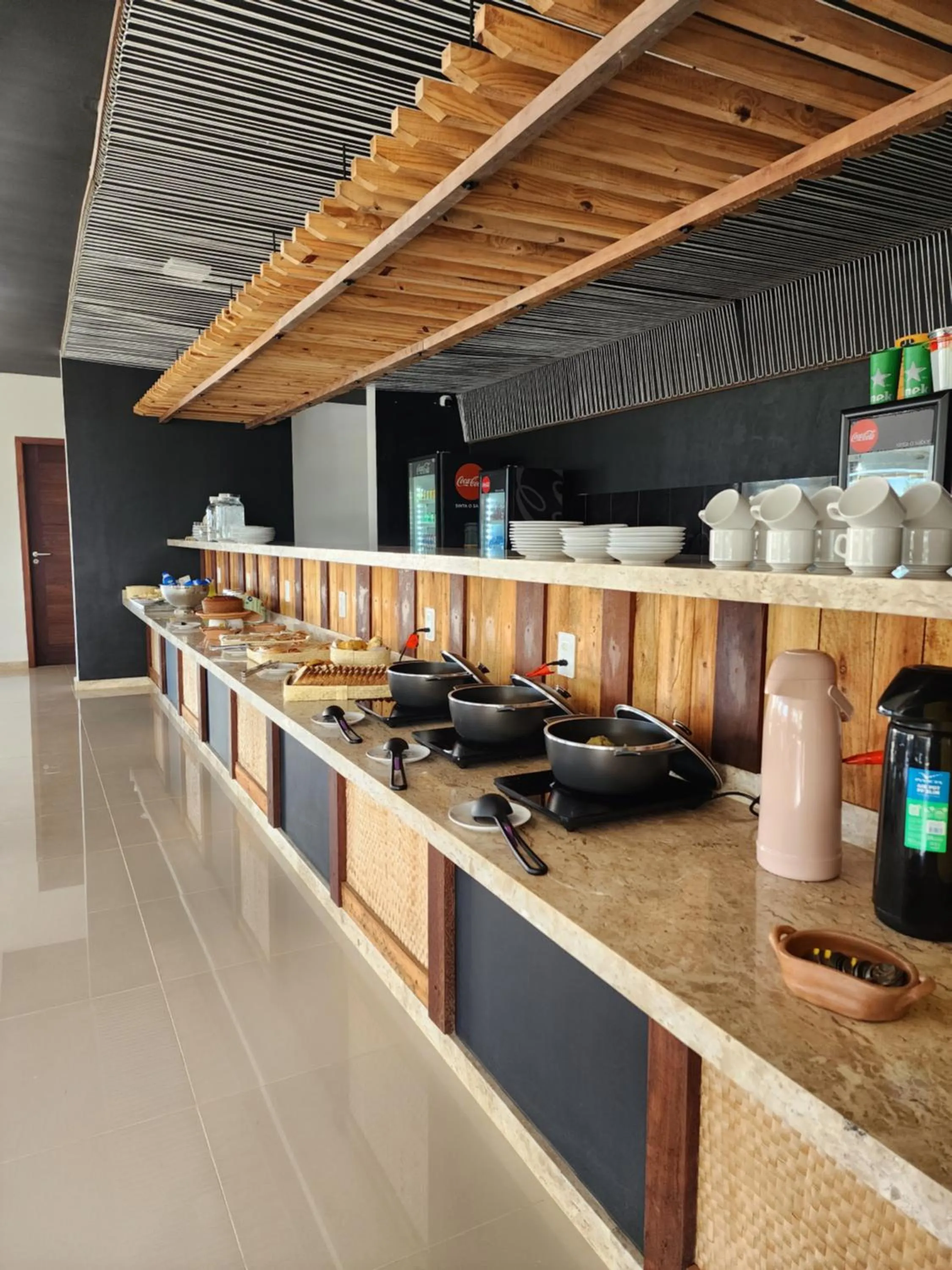 Restaurant/places to eat in Eco Privillege Hotel