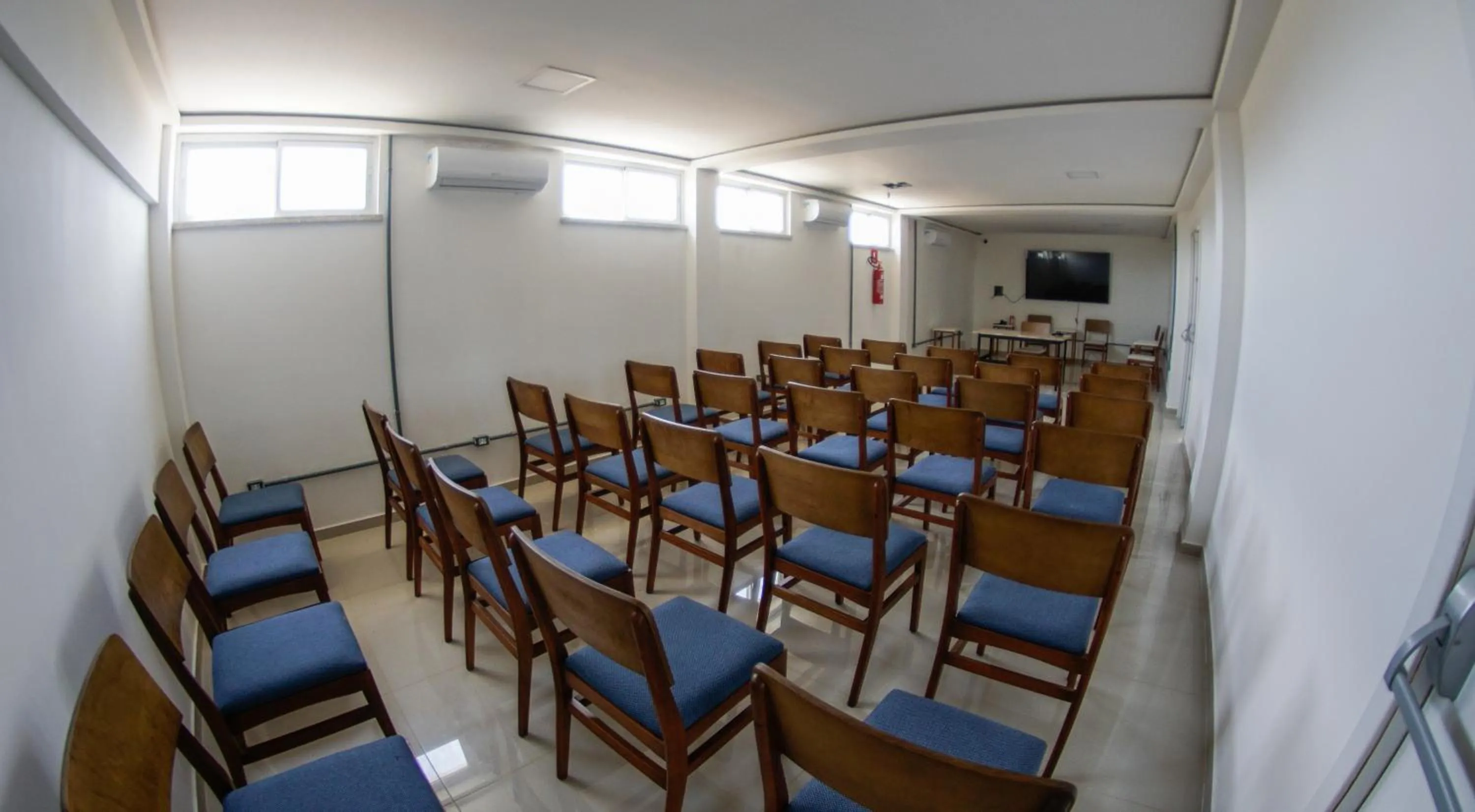 TV and multimedia in Eco Privillege Hotel