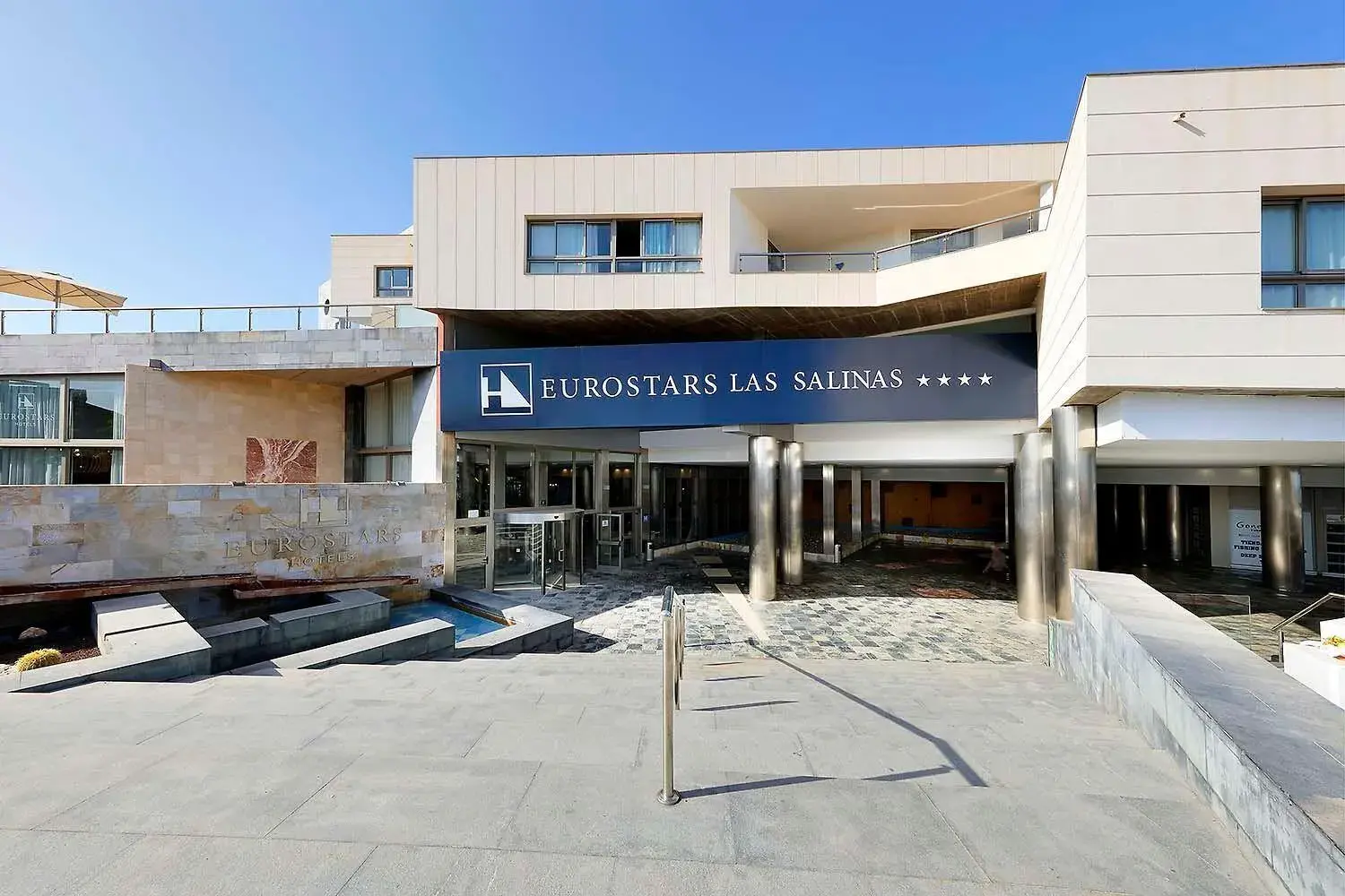 Facade/entrance in Eurostars Las Salinas Facade/entrance in Eurostars Las Salinas