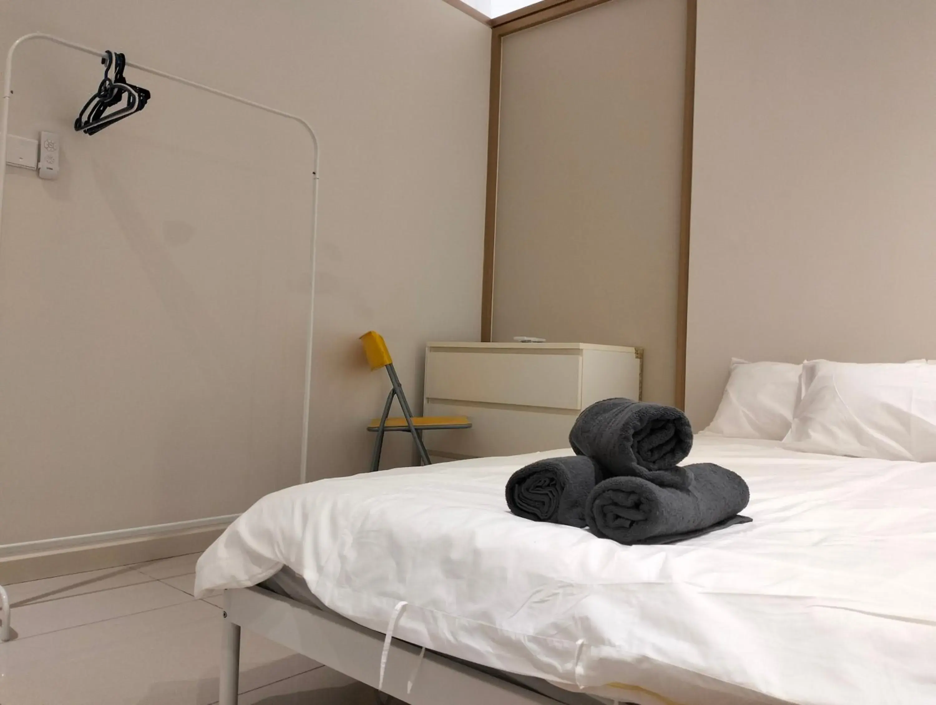 Bed in Highpark Suites Kelana Jaya by Kenangan Homes Bed in Highpark Suites Kelana Jaya by Kenangan Homes