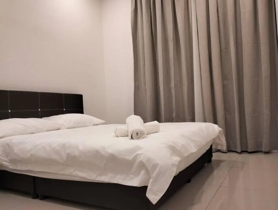 Bed in Highpark Suites Kelana Jaya by Kenangan Homes