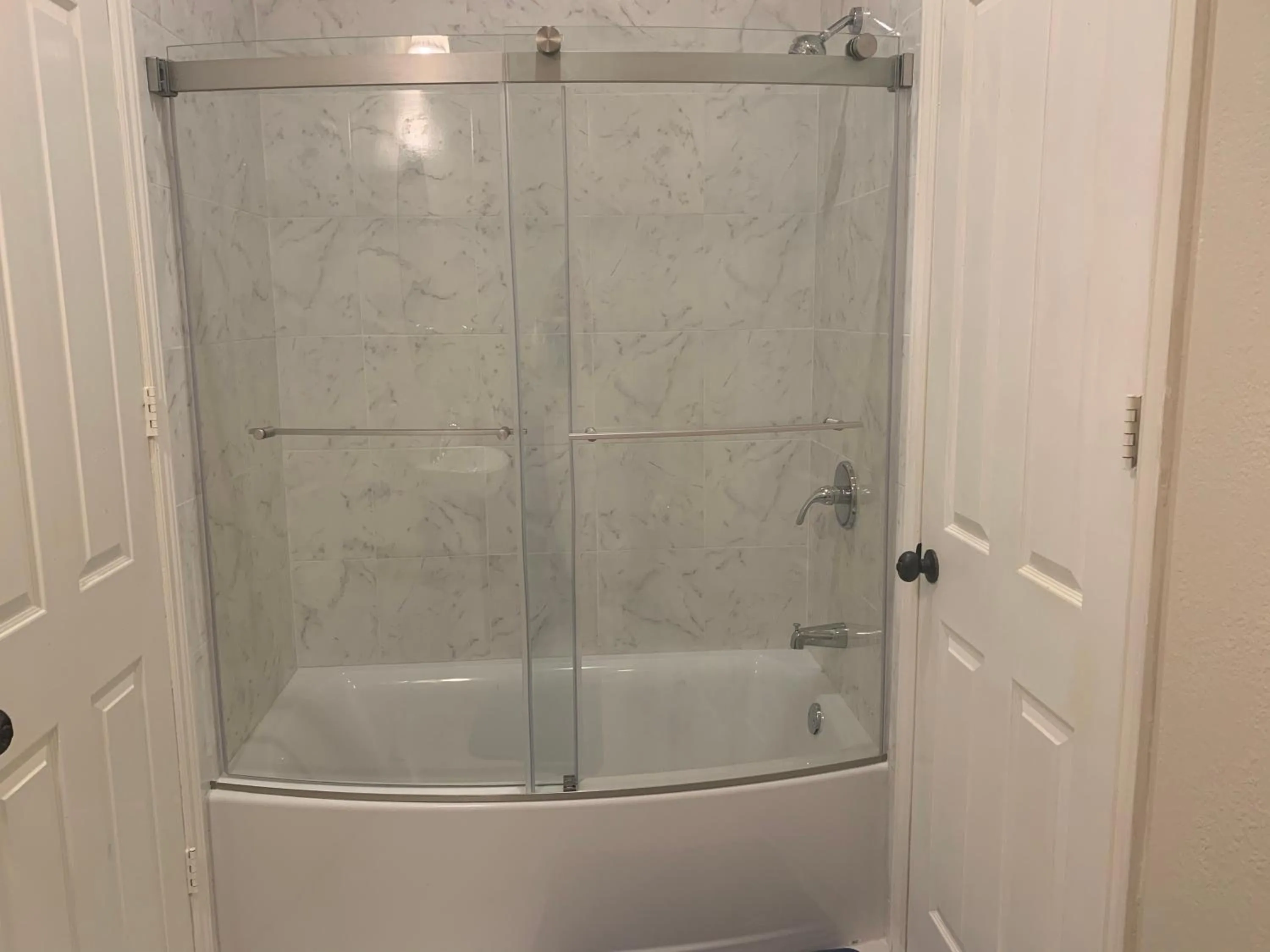 Shower in High End Triplex with Pool