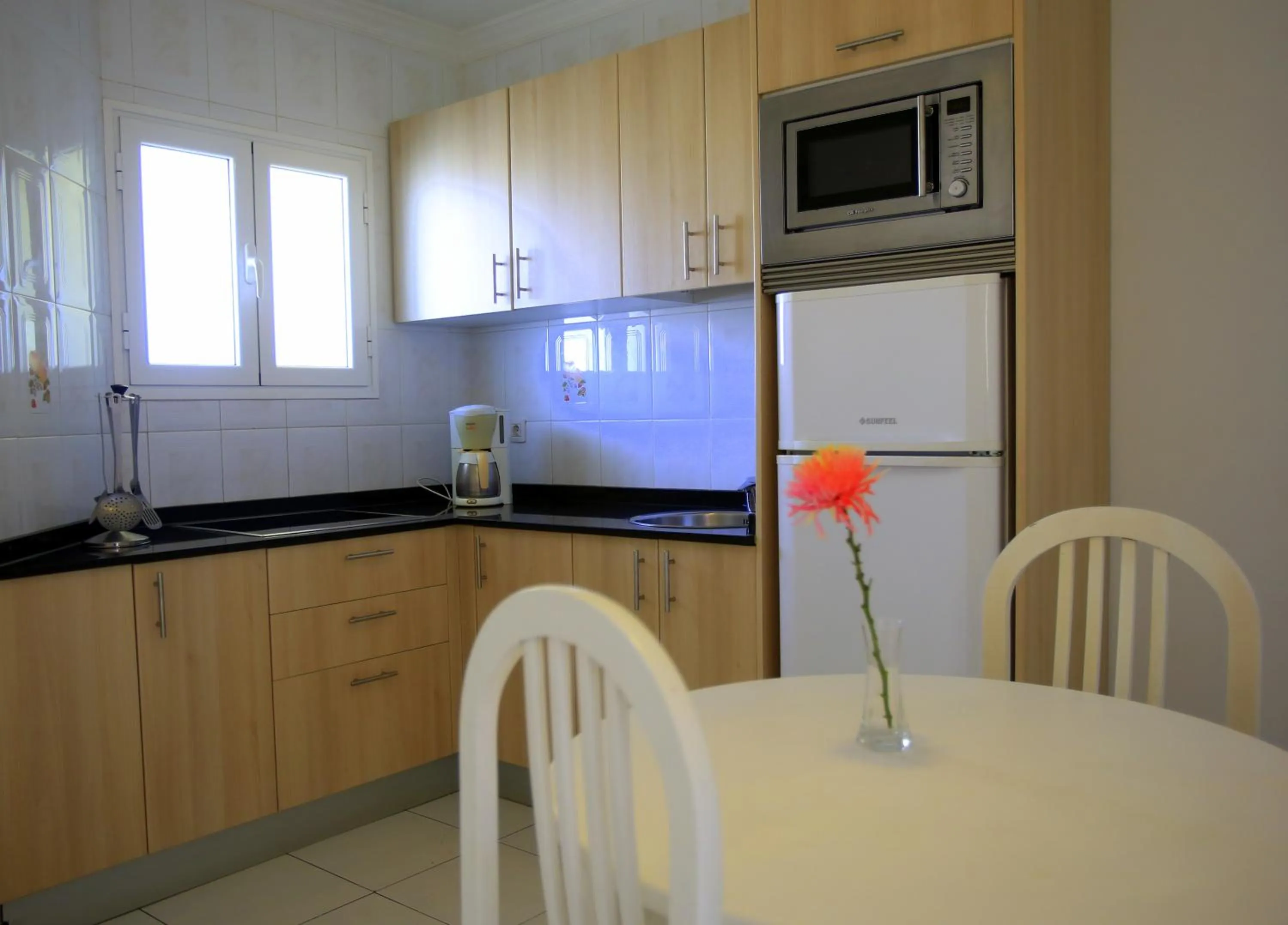 Kitchen or kitchenette in Labranda El Dorado