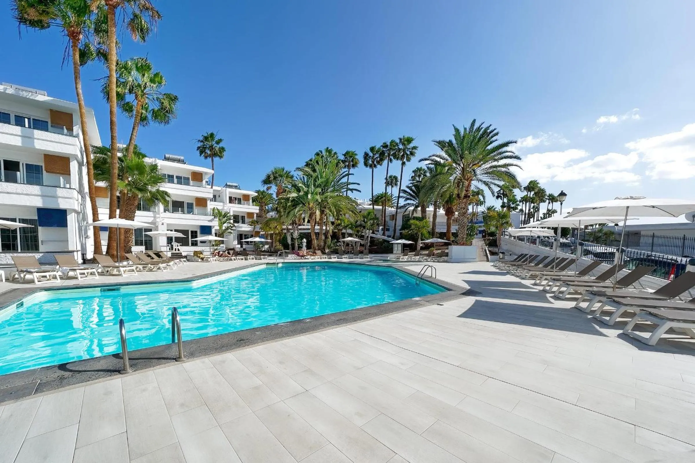 Swimming pool in Labranda El Dorado