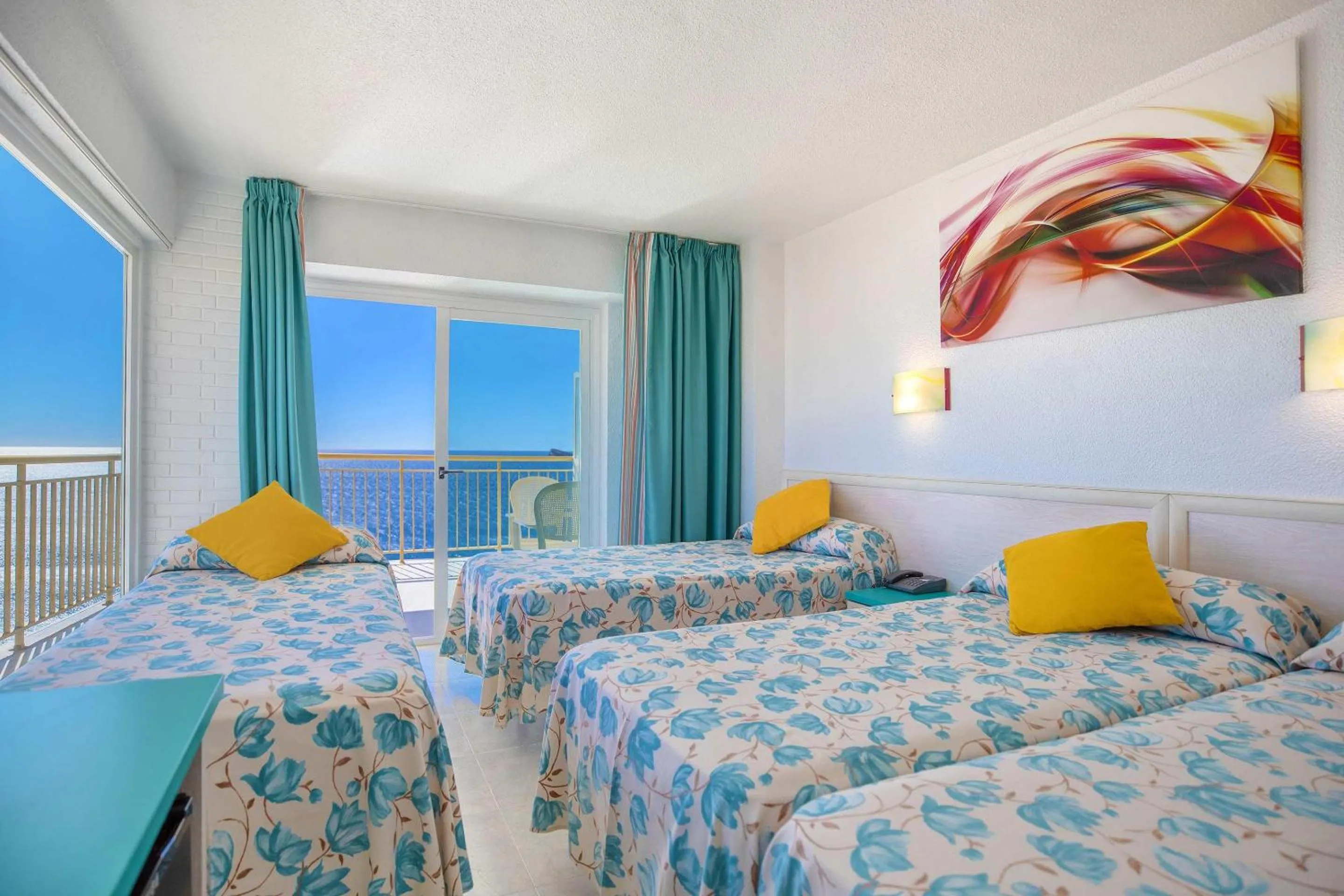 Photo of the whole room, Bed in Hotel Servigroup Torre Dorada