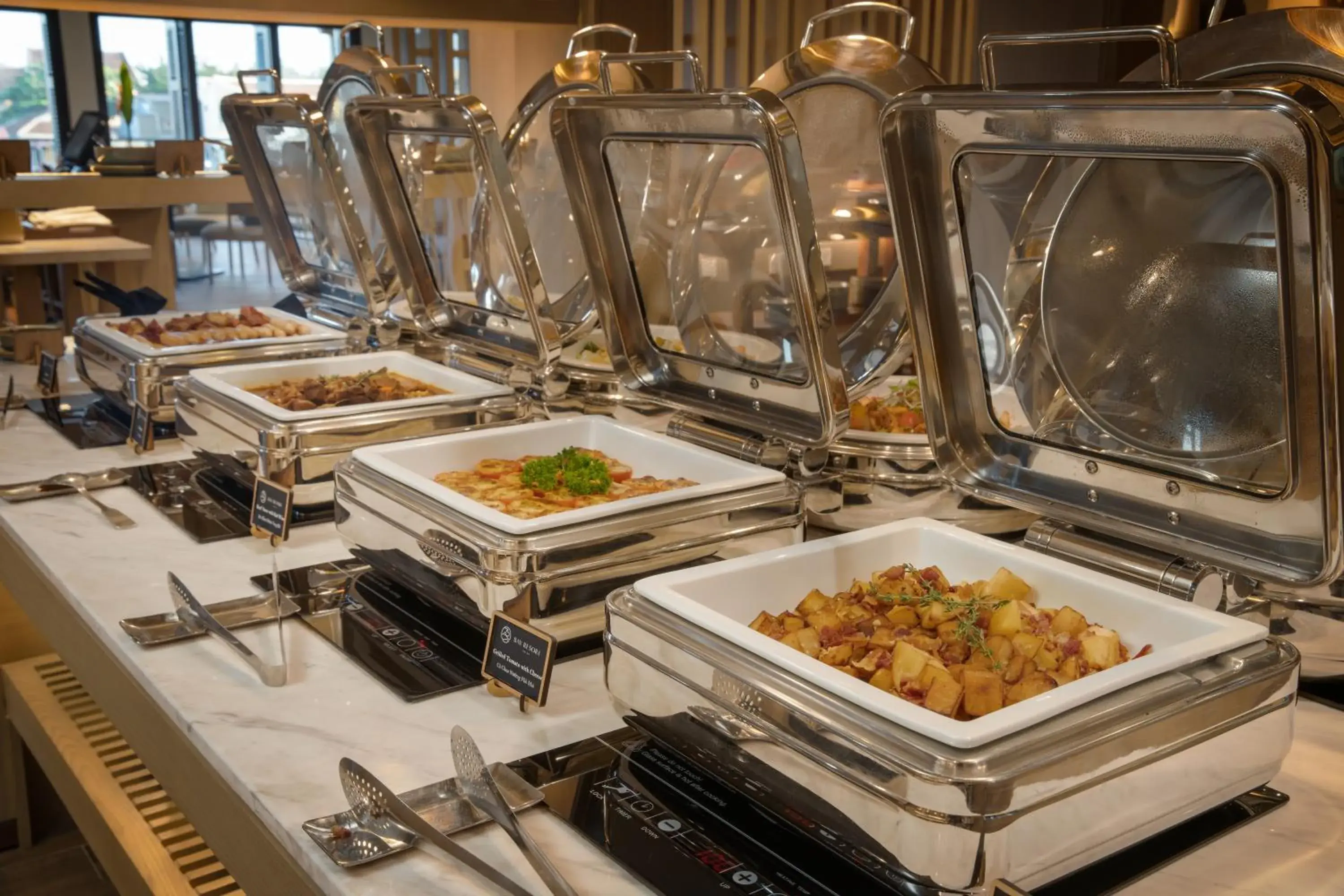 Buffet breakfast in Moire Hoi An, Vignette Collection by IHG Buffet breakfast in Moire Hoi An, Vignette Collection by IHG