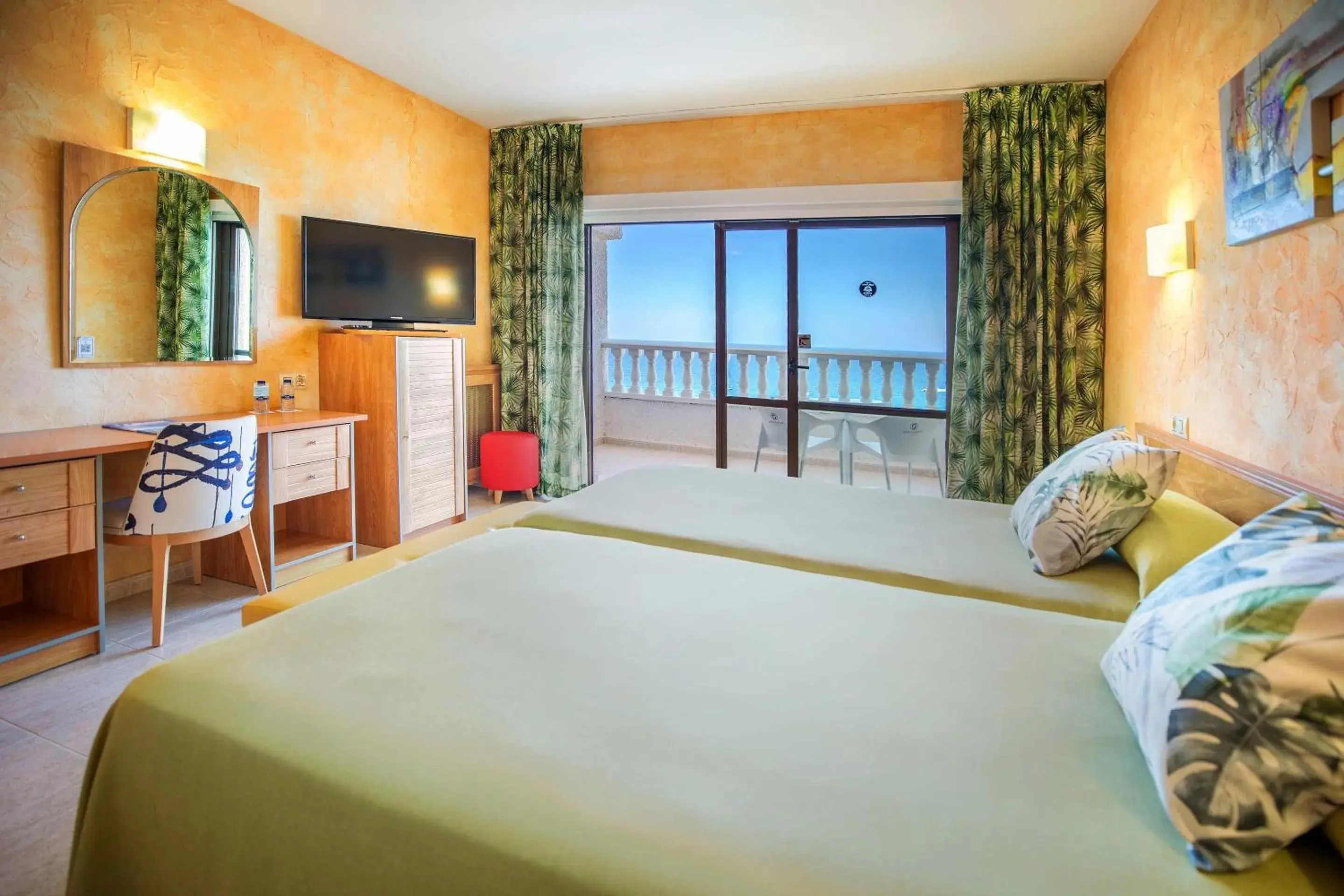 Double Room with Sea View (4 Adults) in Hotel Servigroup La Zenia 4 Sup Double Room with Sea View (4 Adults) in Hotel Servigroup La Zenia 4 Sup