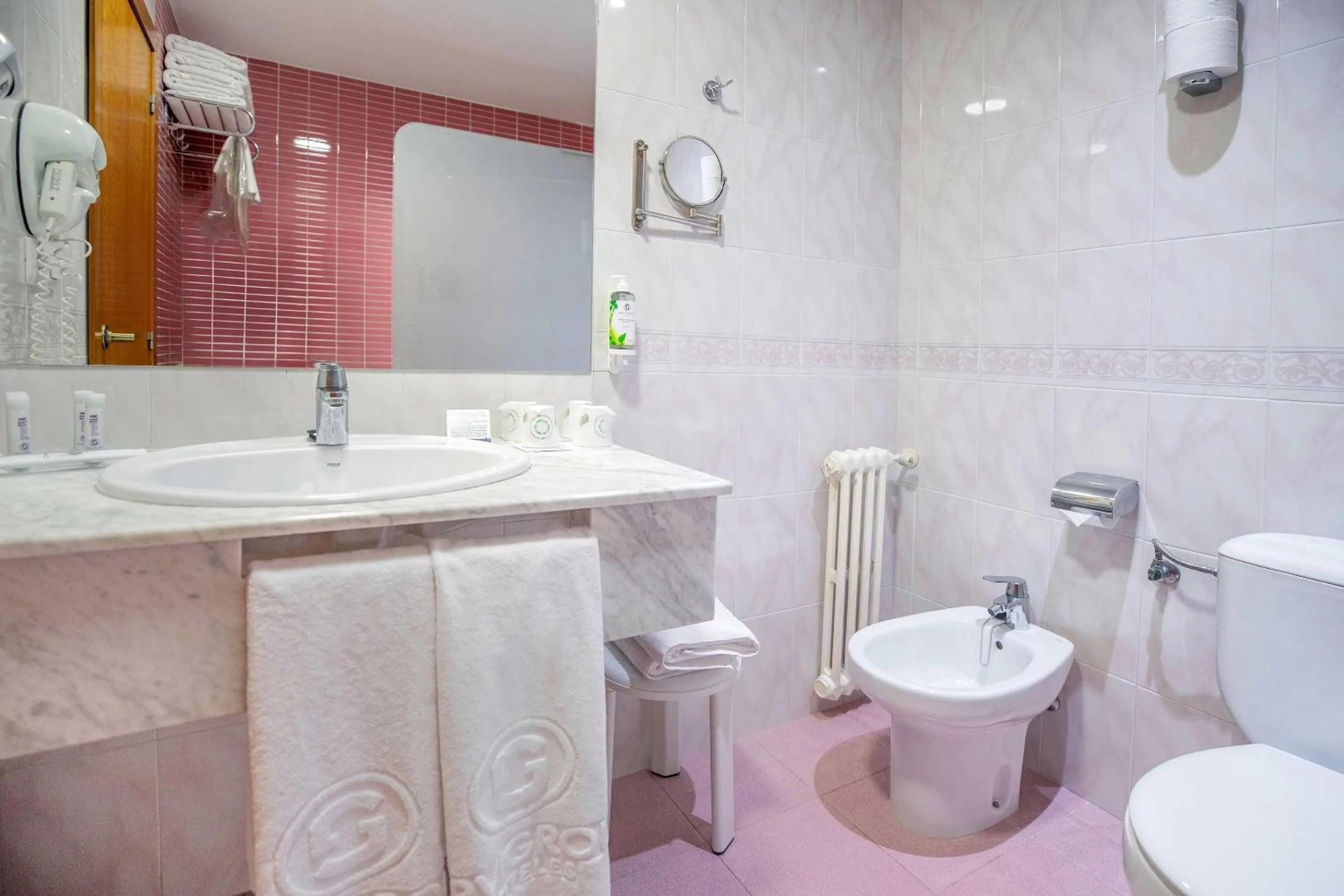 Bathroom in Hotel Servigroup La Zenia 4 Sup
