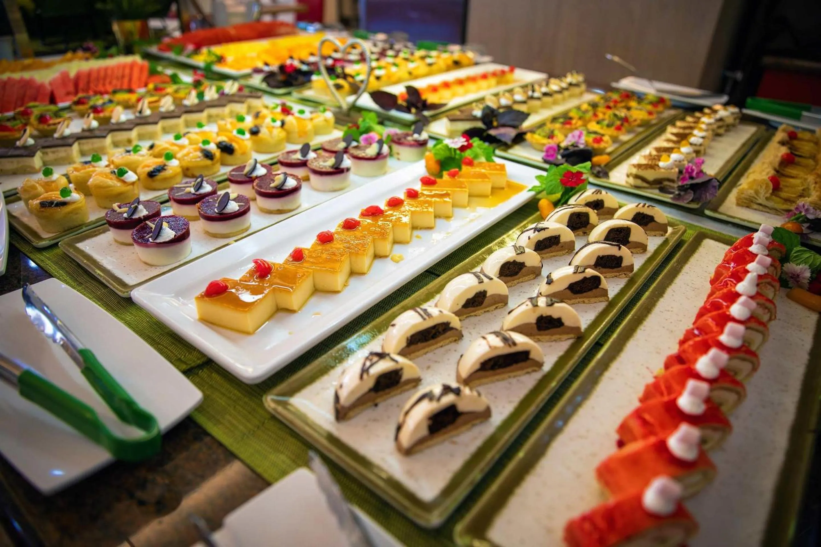 Restaurant/places to eat in Hotel Servigroup La Zenia 4 Sup