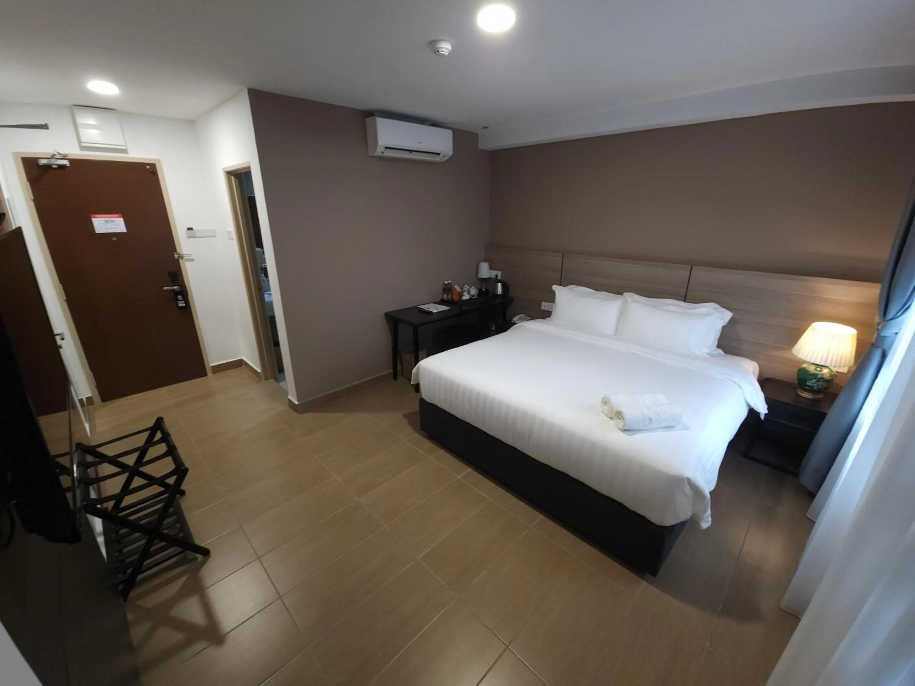 Bed in Yu Hotel Chinatown