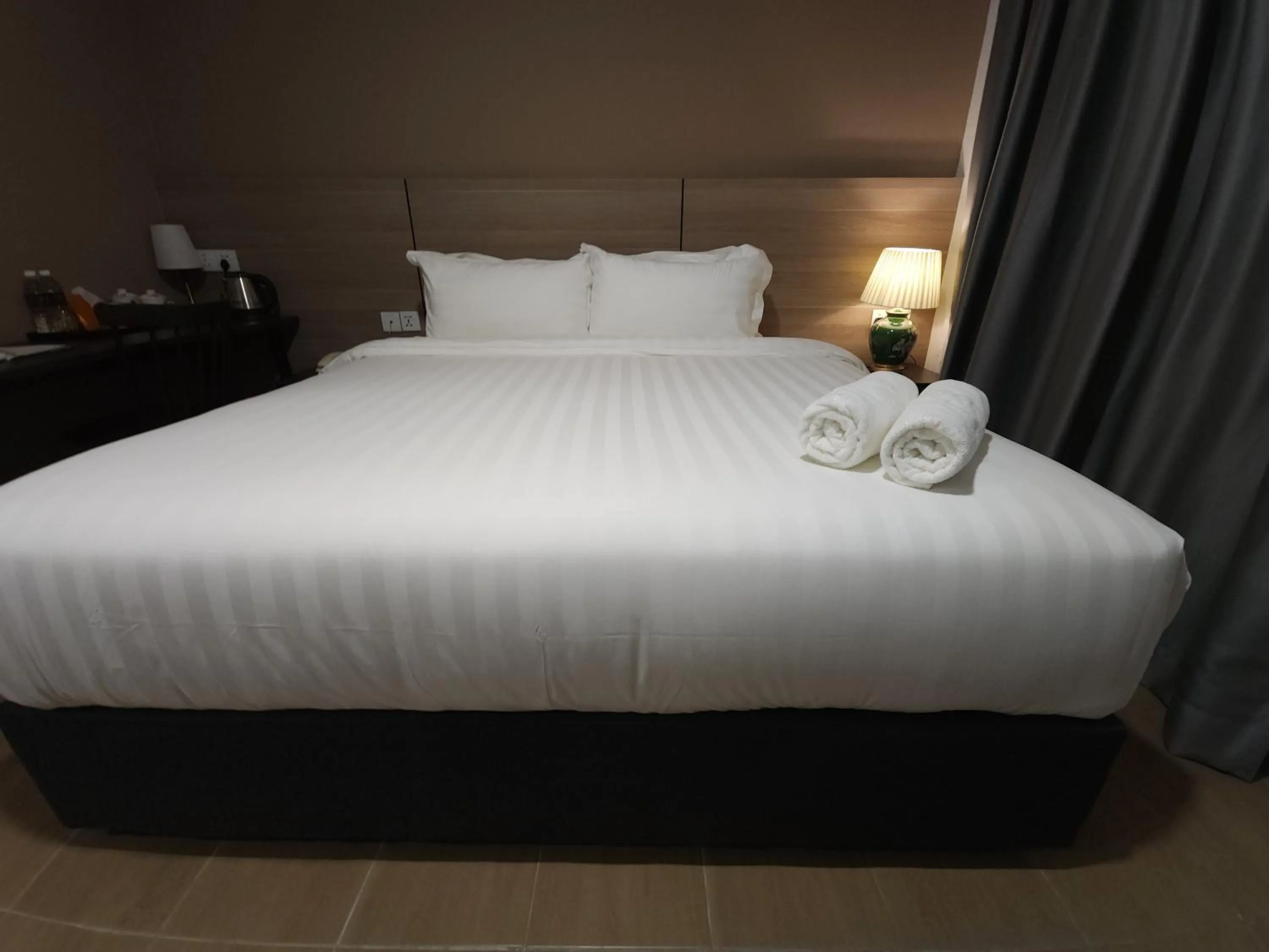 Bed in Yu Hotel Chinatown