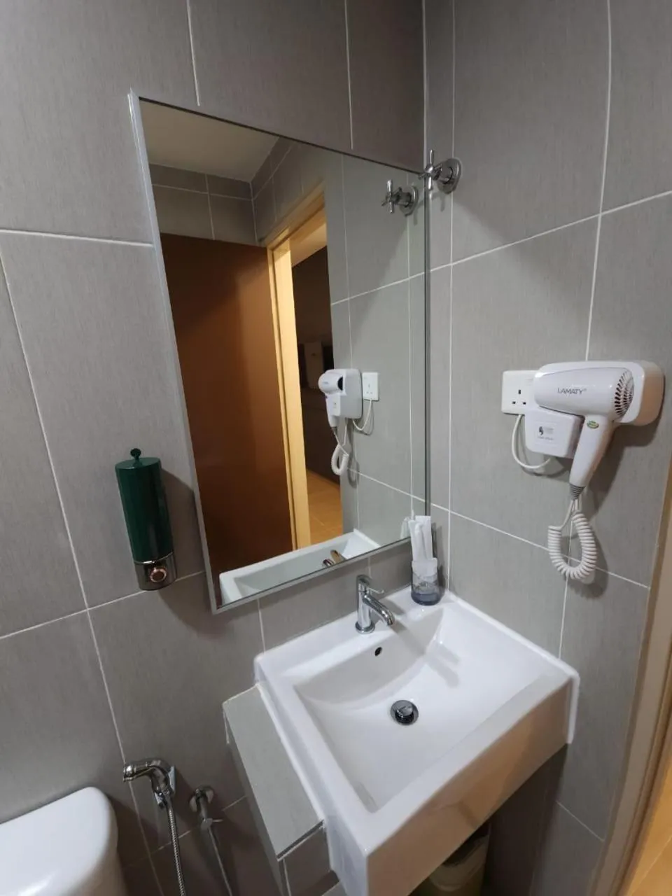 Bathroom in Yu Hotel Chinatown