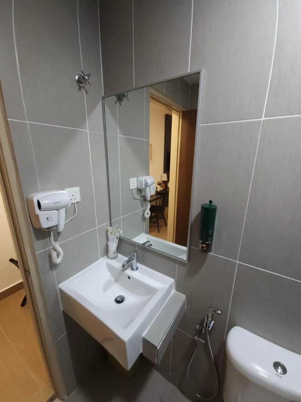 Bathroom in Yu Hotel Chinatown