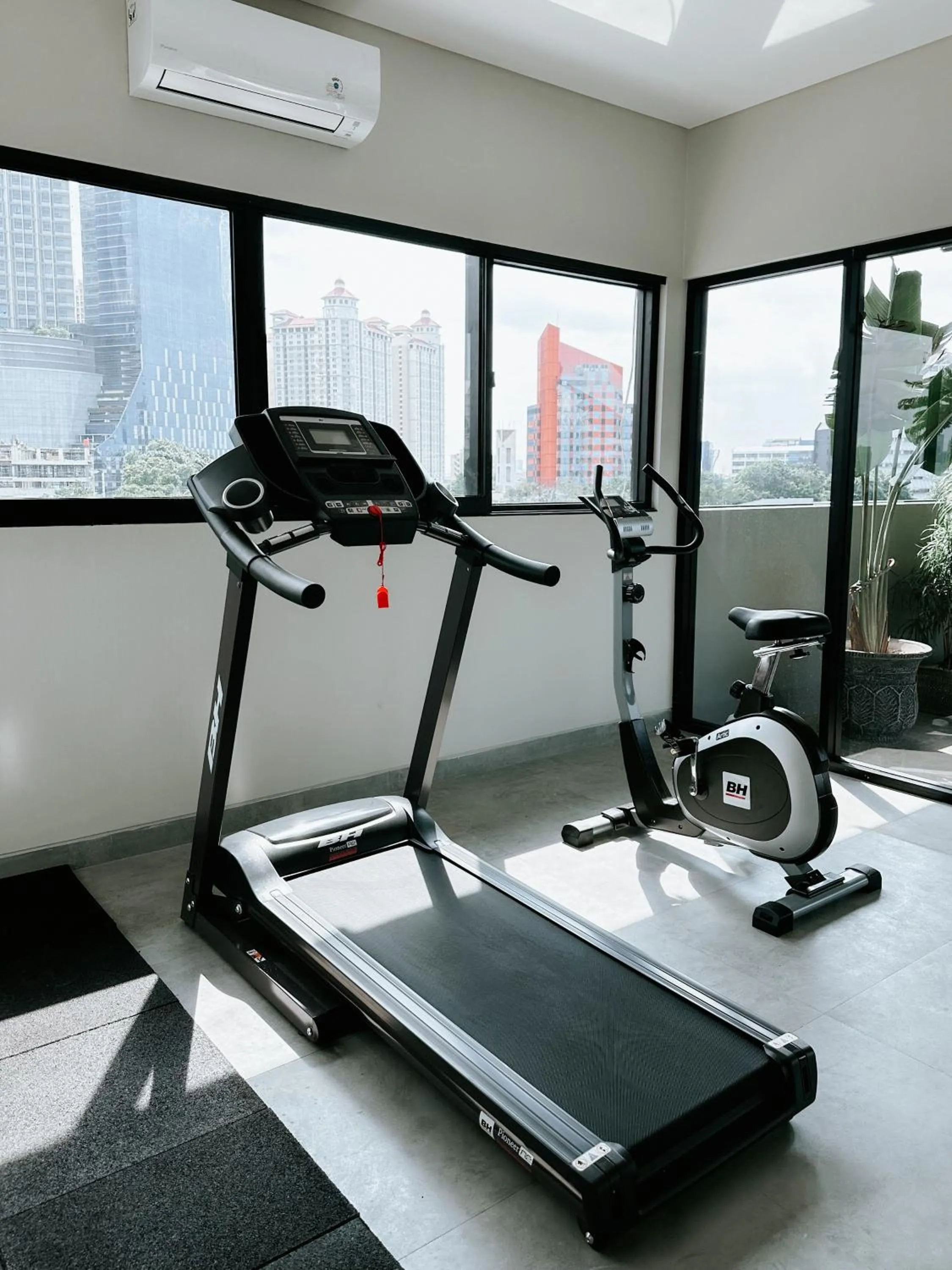 Fitness centre/facilities in CASA CALMA HOTEL