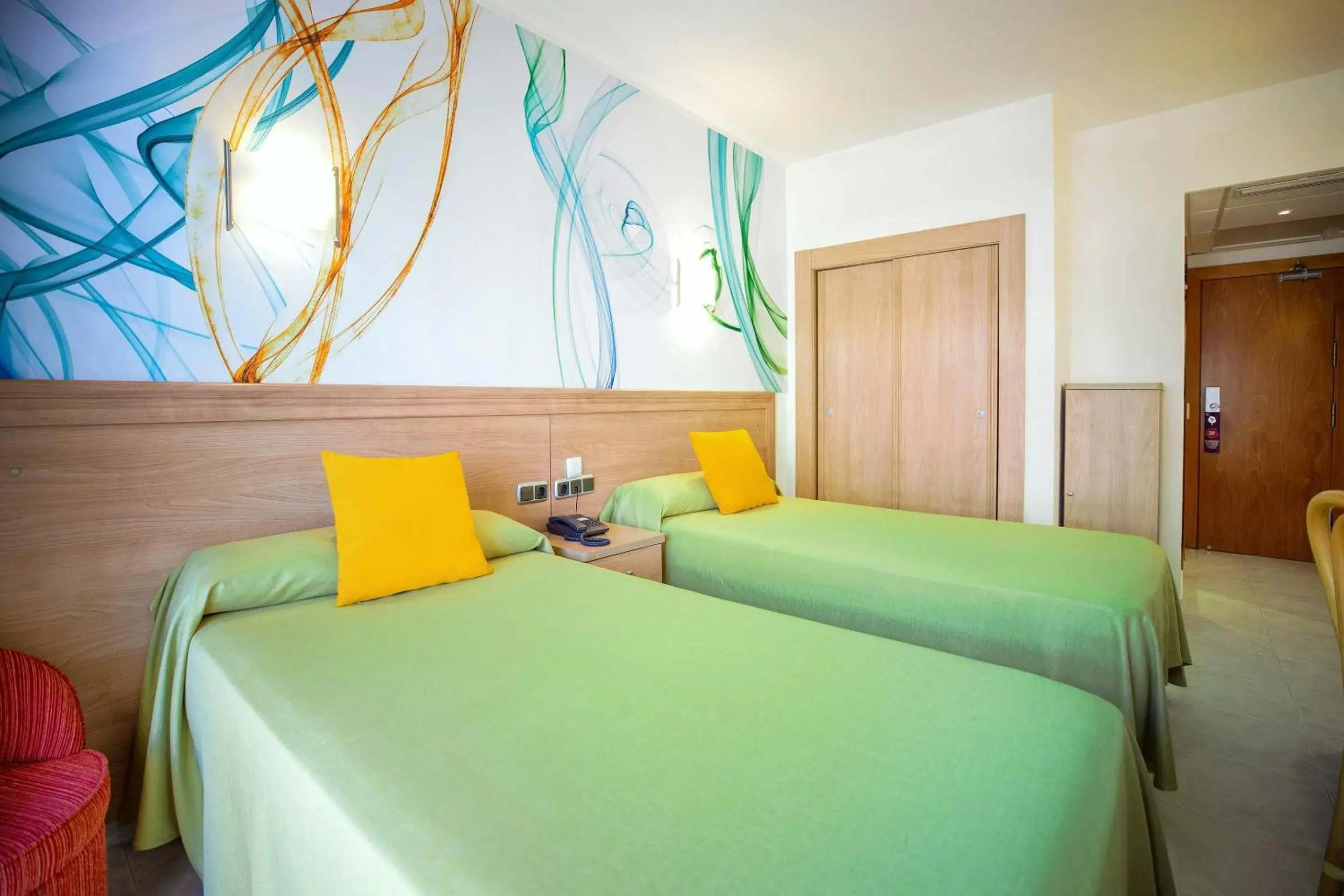 Photo of the whole room, Bed in Hotel Servigroup Papa Luna 4 Sup Photo of the whole room, Bed in Hotel Servigroup Papa Luna 4 Sup