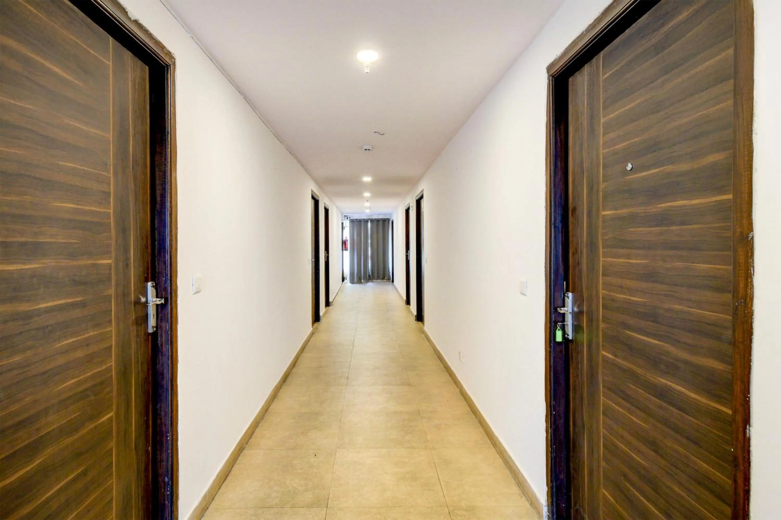 Lobby or reception in Super Townhouse SR Nagar Metro Station Hyderabad