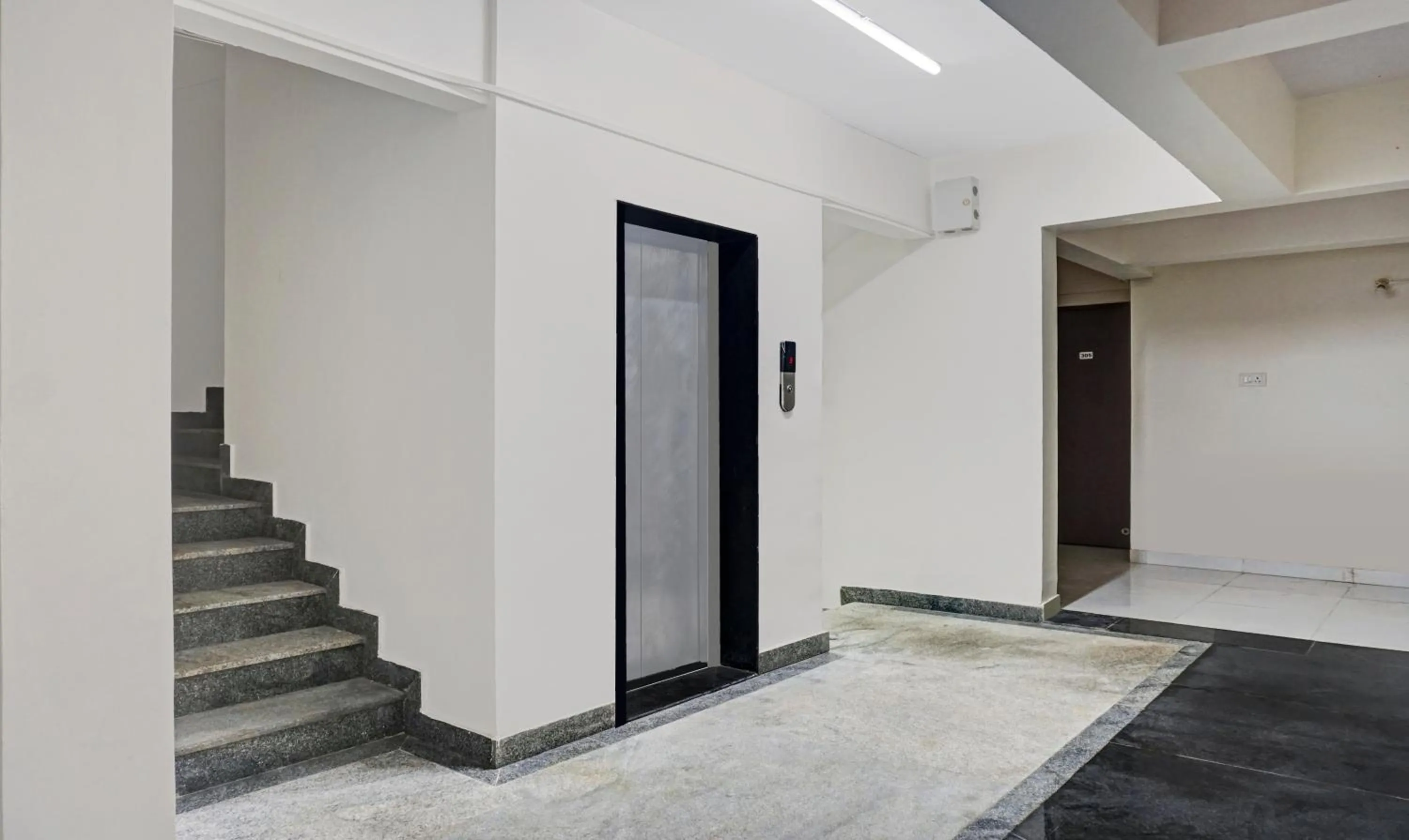 elevator in Treebo Tulip