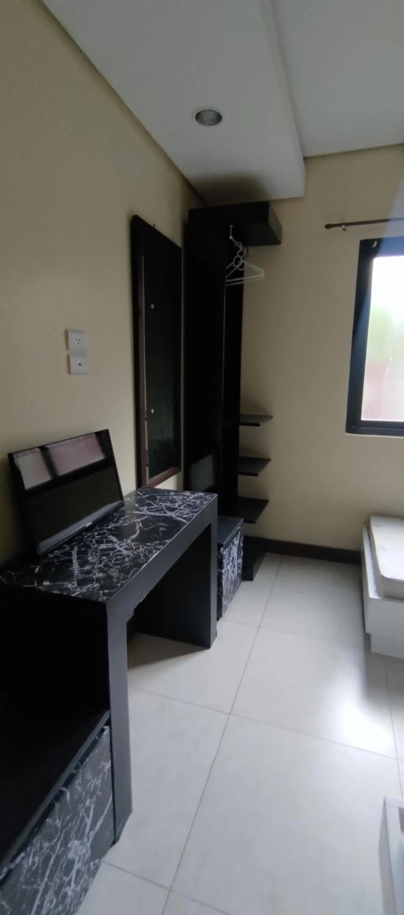 TV and multimedia, Bed in Coron town travellers inn