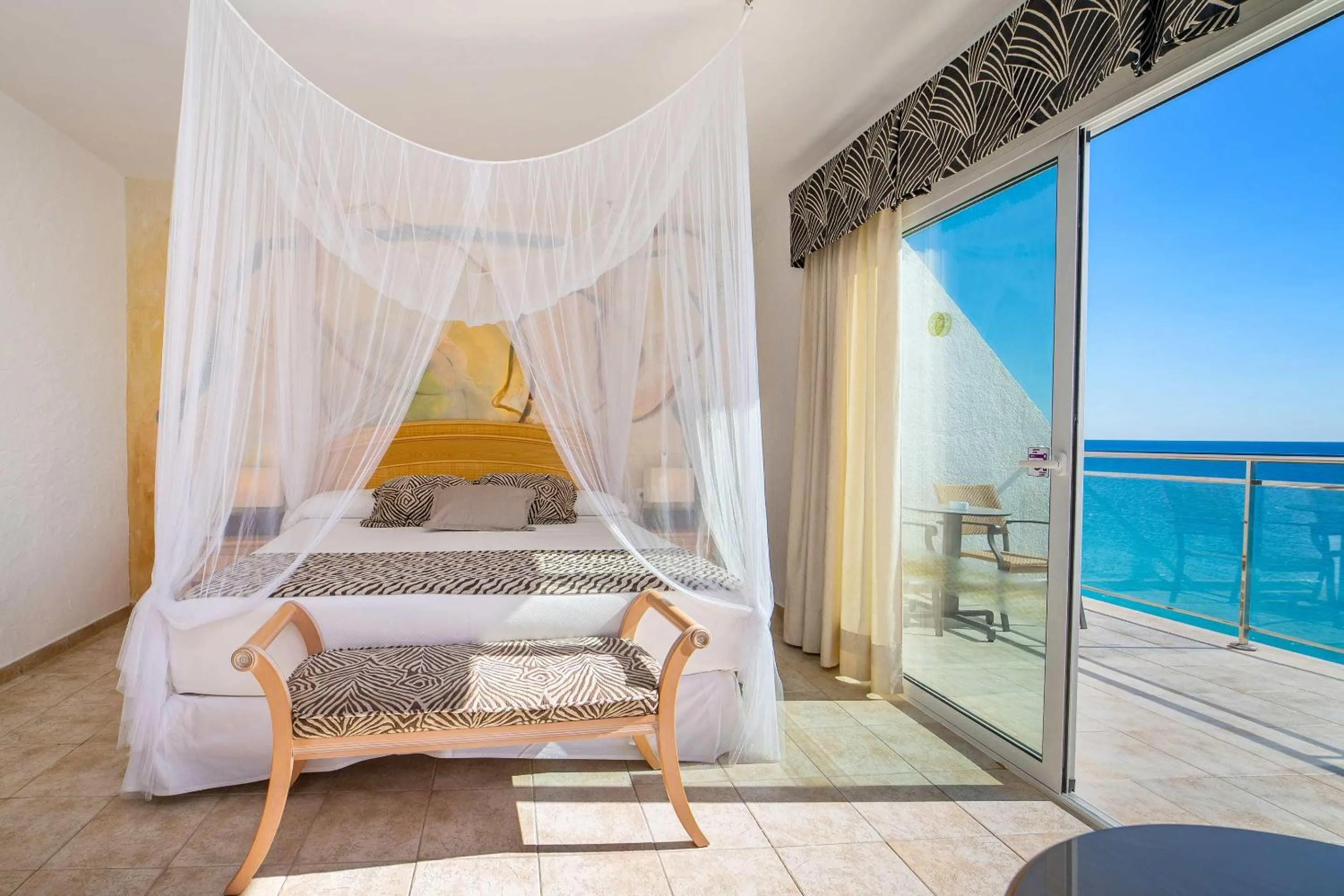 Photo of the whole room in Hotel Servigroup Montíboli