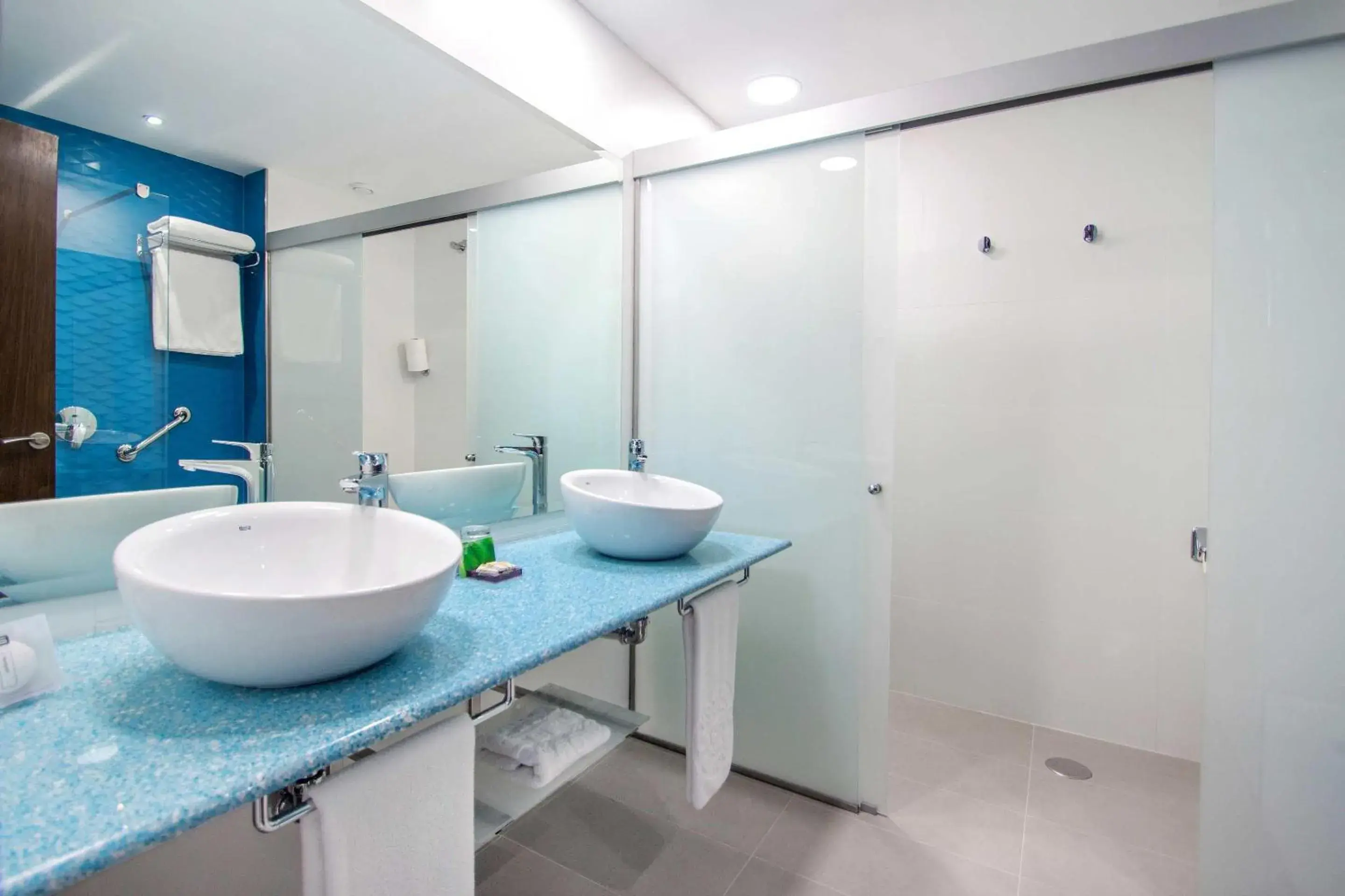 Bathroom in Hotel Servigroup Montíboli Bathroom in Hotel Servigroup Montíboli