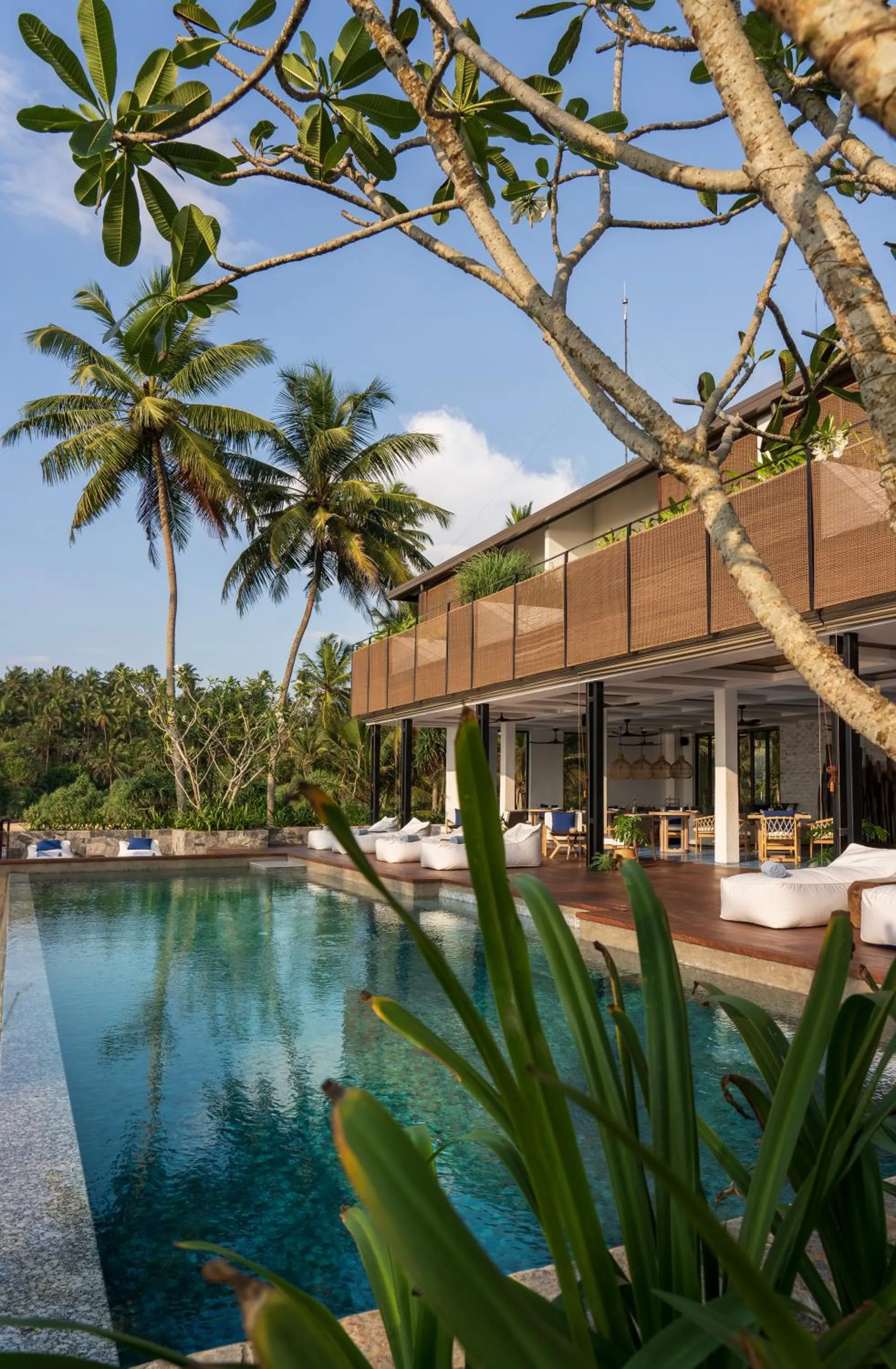 Pool view in Ahu Bay
