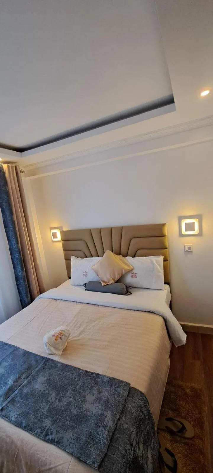 Hellenis Guest House