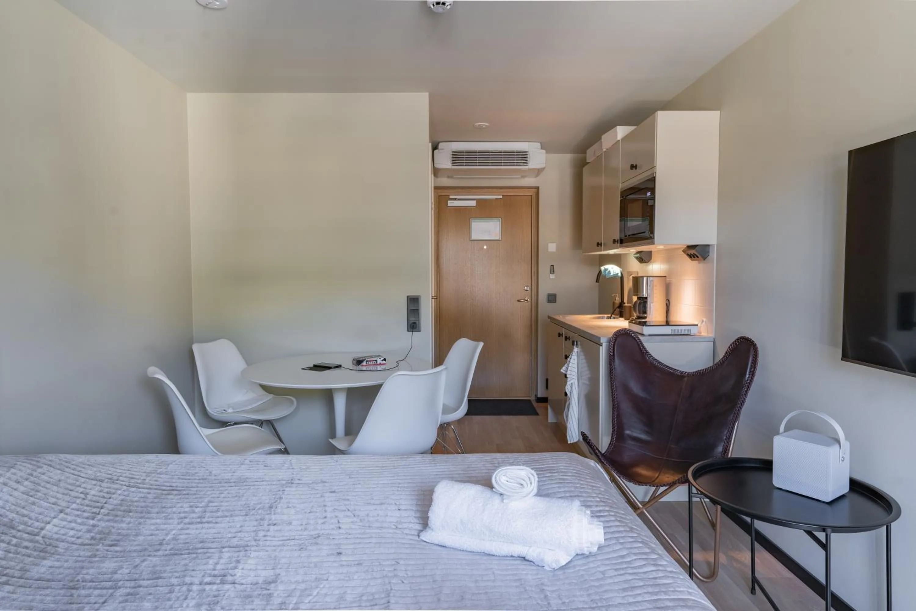 Kitchen or kitchenette, Bed in Hotell Hanöhus Hällevik