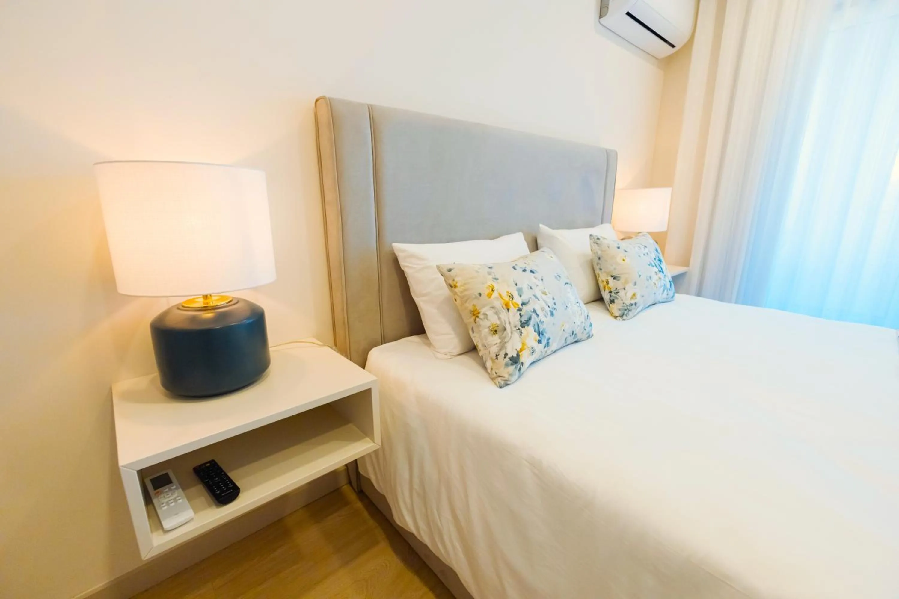 Bed in Burgo House