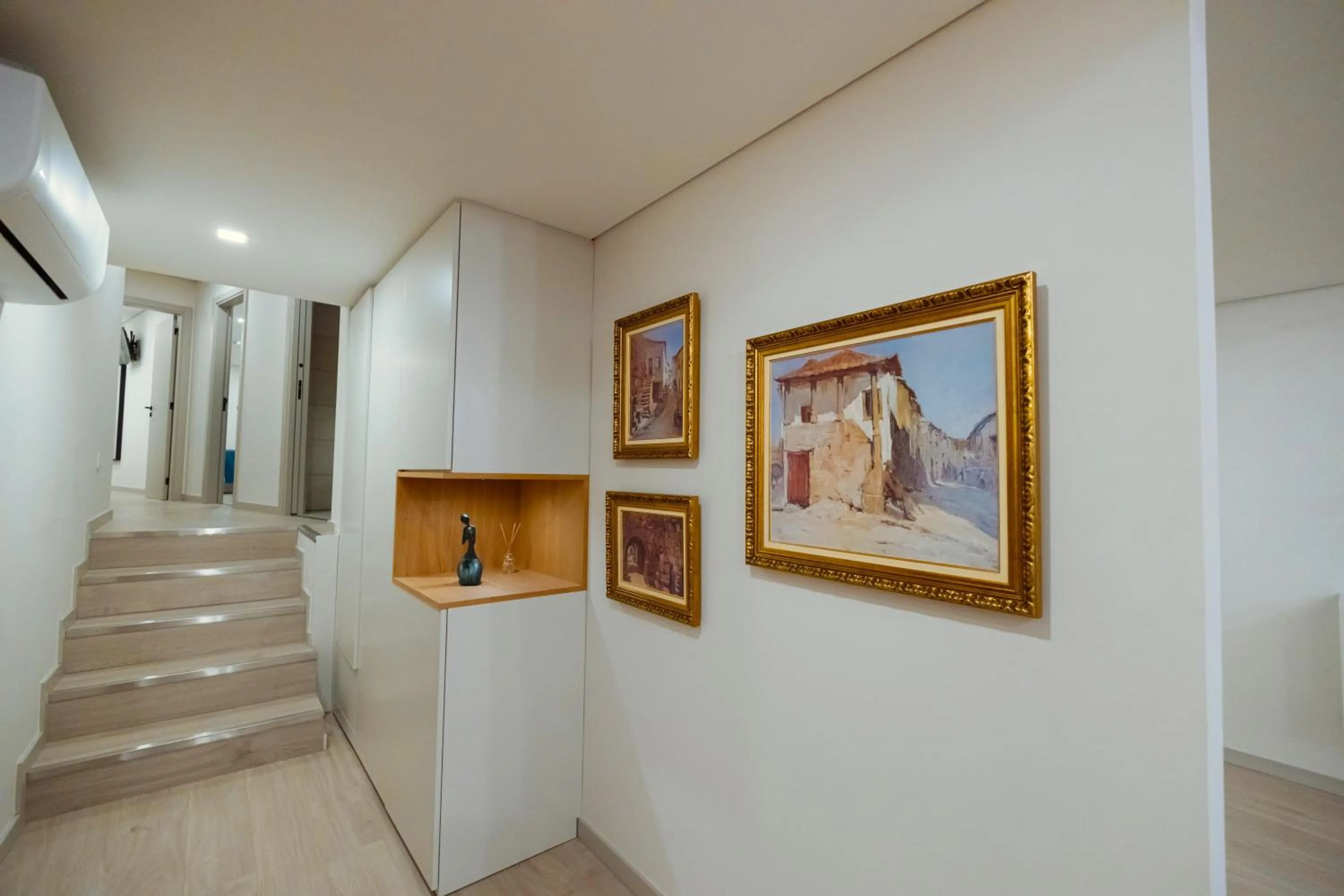Burgo House