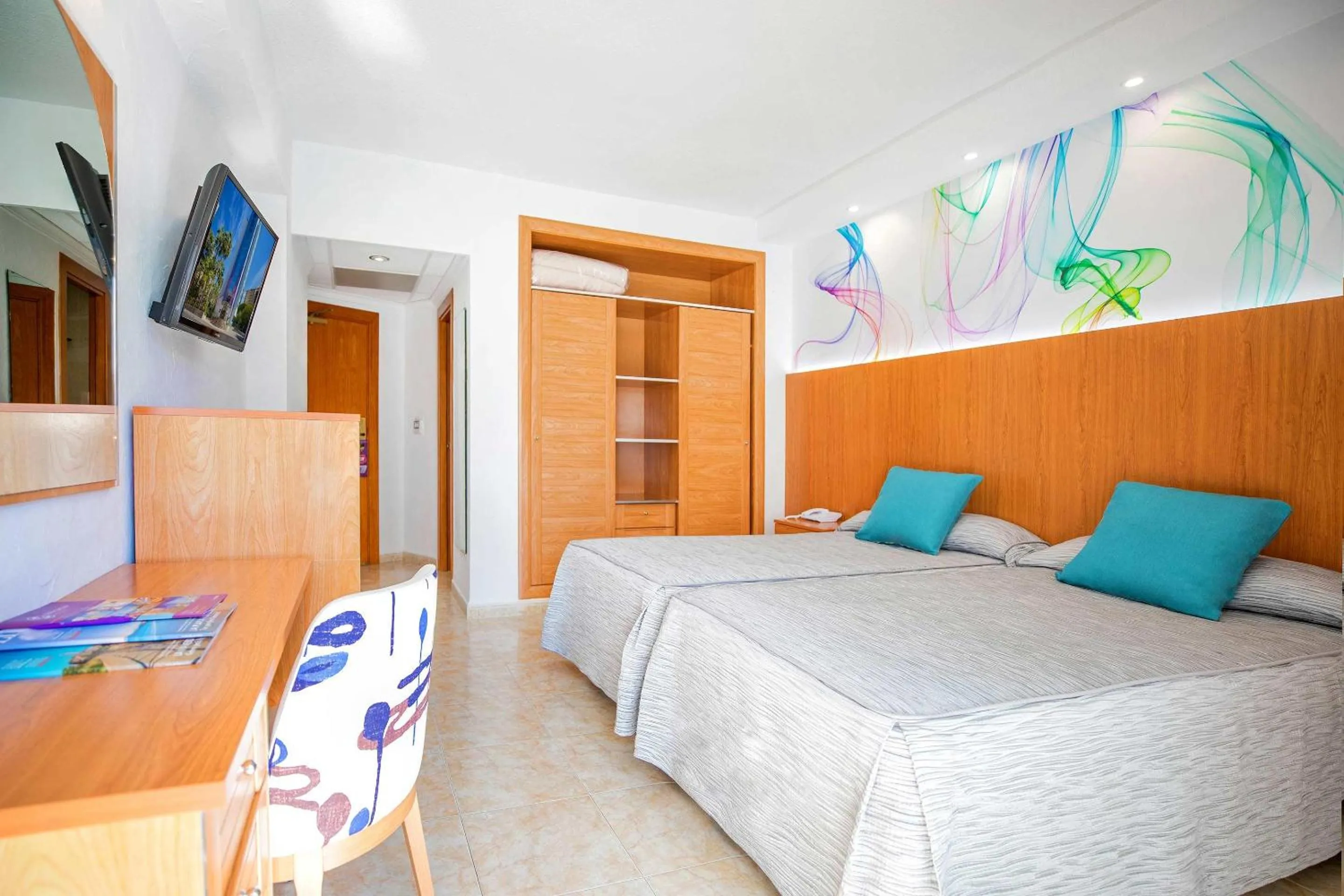 Photo of the whole room, Bed in Hotel Servigroup Castilla