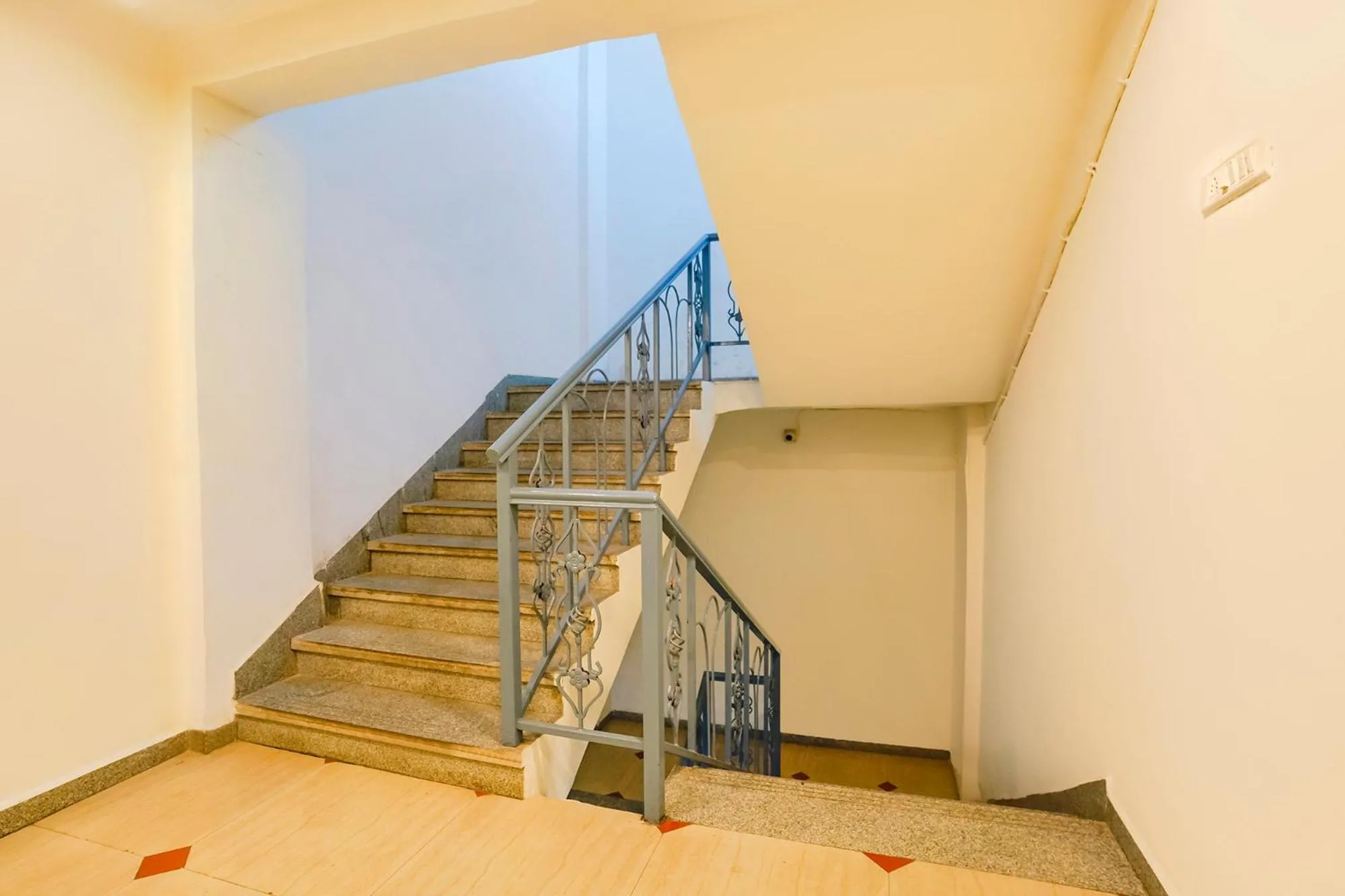 Lobby or reception in FabHotel Arsh Executive Inn