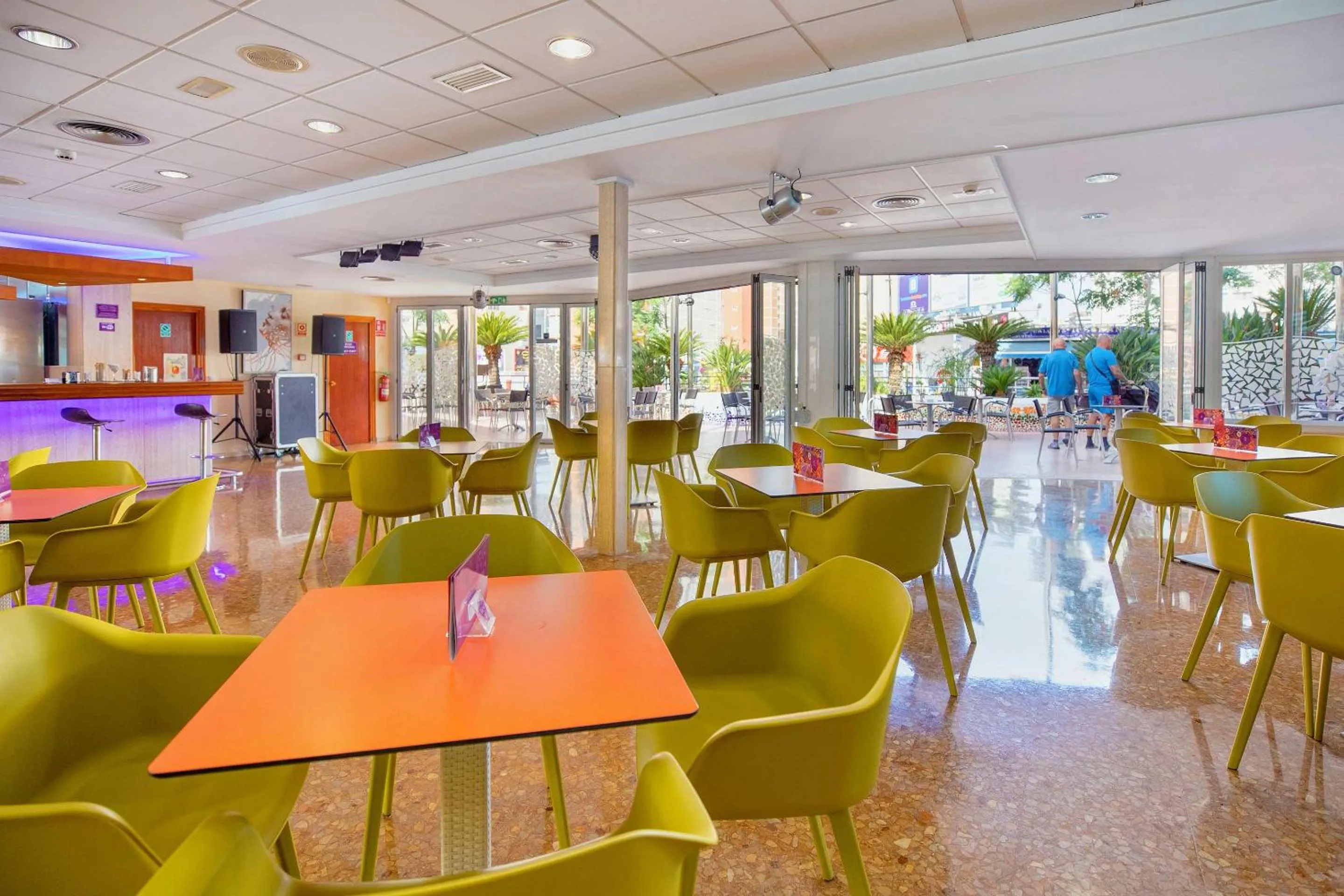 Lounge or bar in Hotel Servigroup Nereo