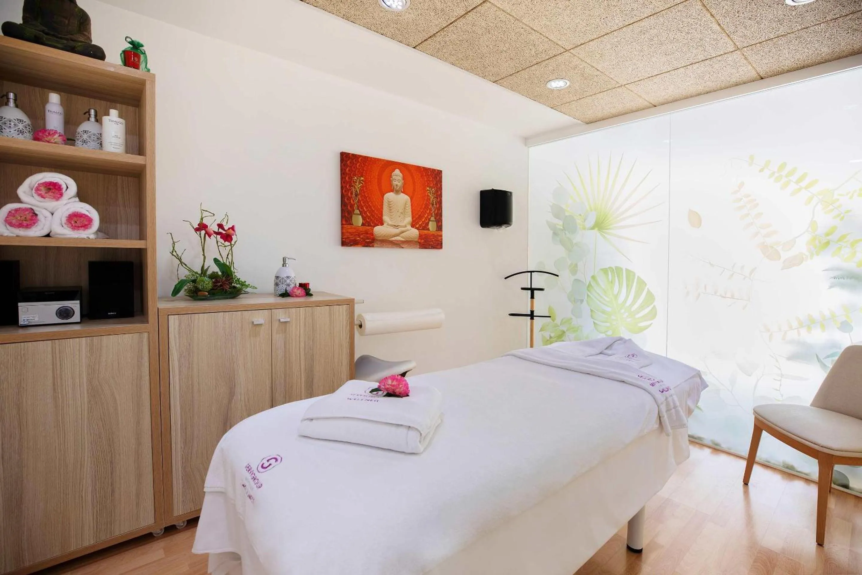 Spa and wellness centre/facilities, Bed in Hotel Servigroup Nereo