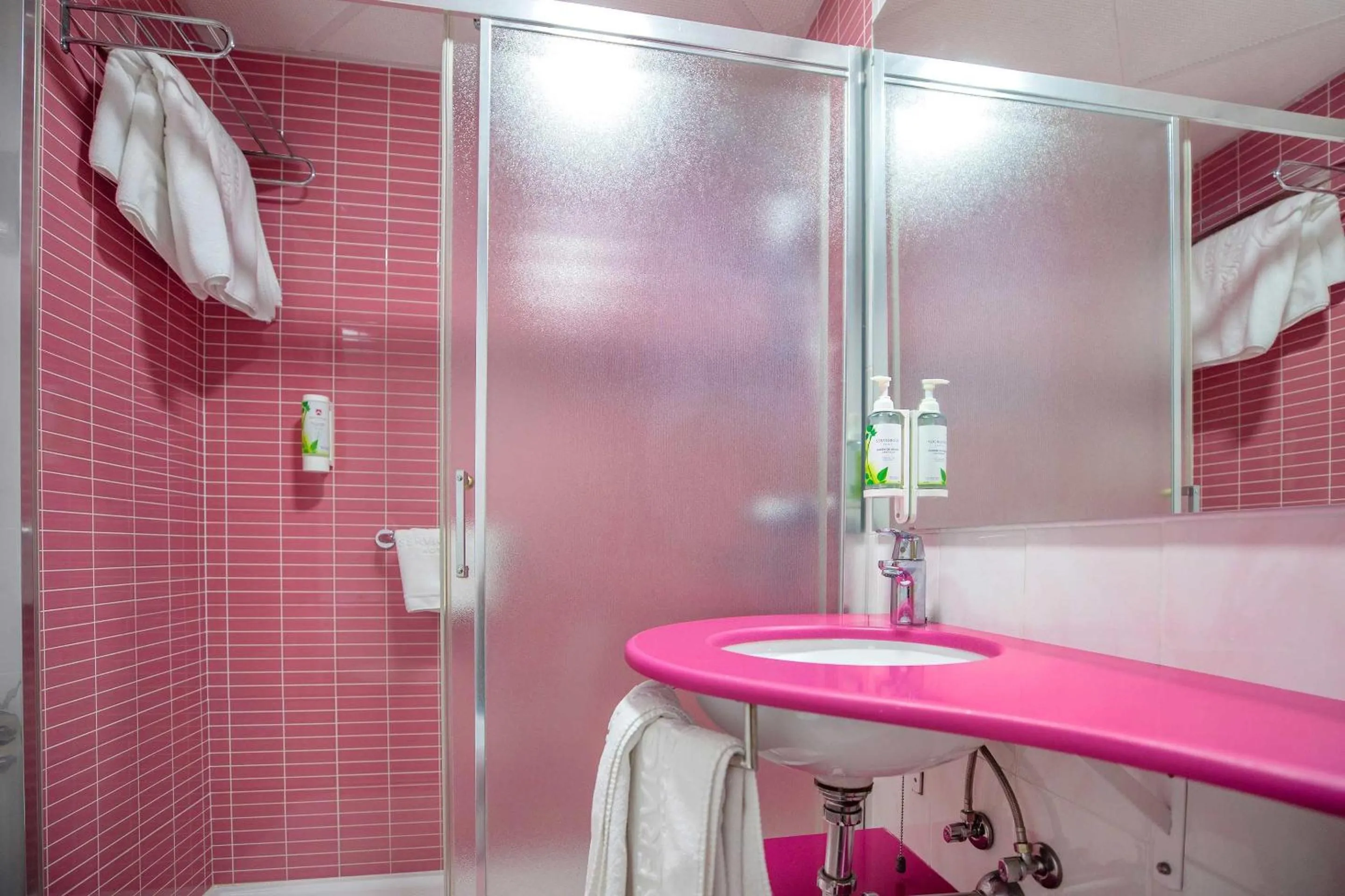 Bathroom in Hotel Servigroup Calypso