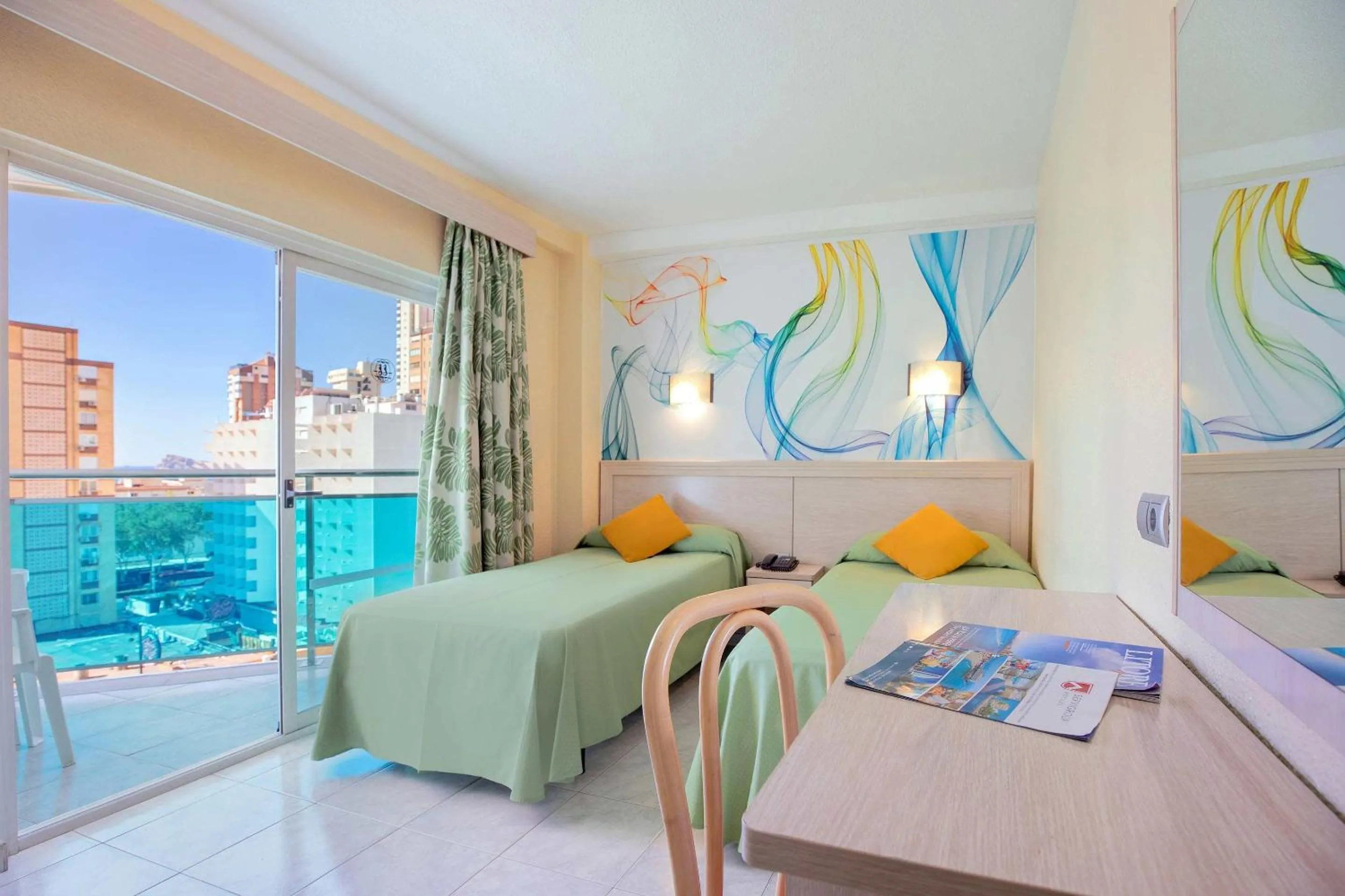 Photo of the whole room, Bed in Hotel Servigroup Calypso