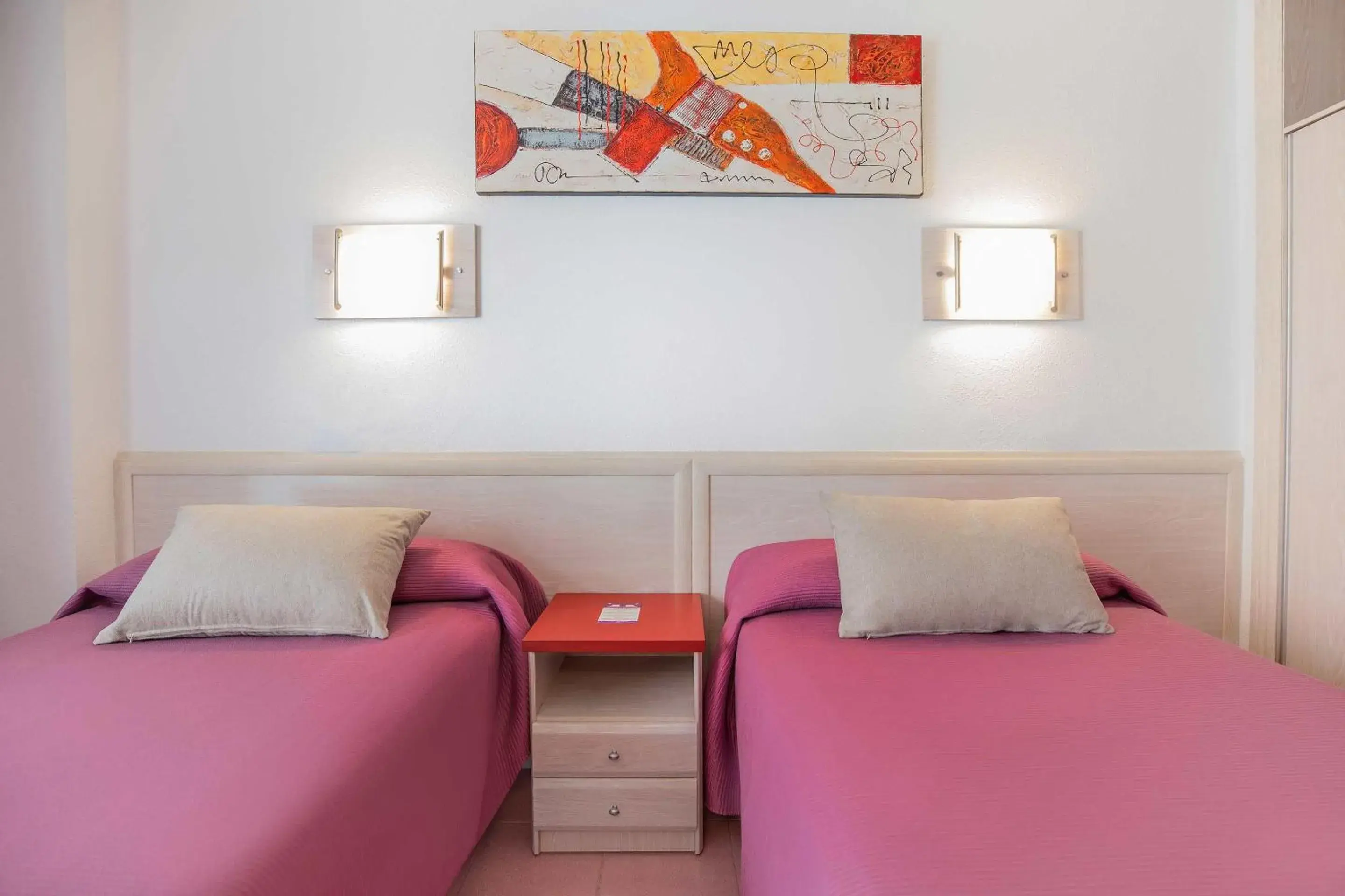 Photo of the whole room, Bed in Hotel Servigroup Venus Photo of the whole room, Bed in Hotel Servigroup Venus