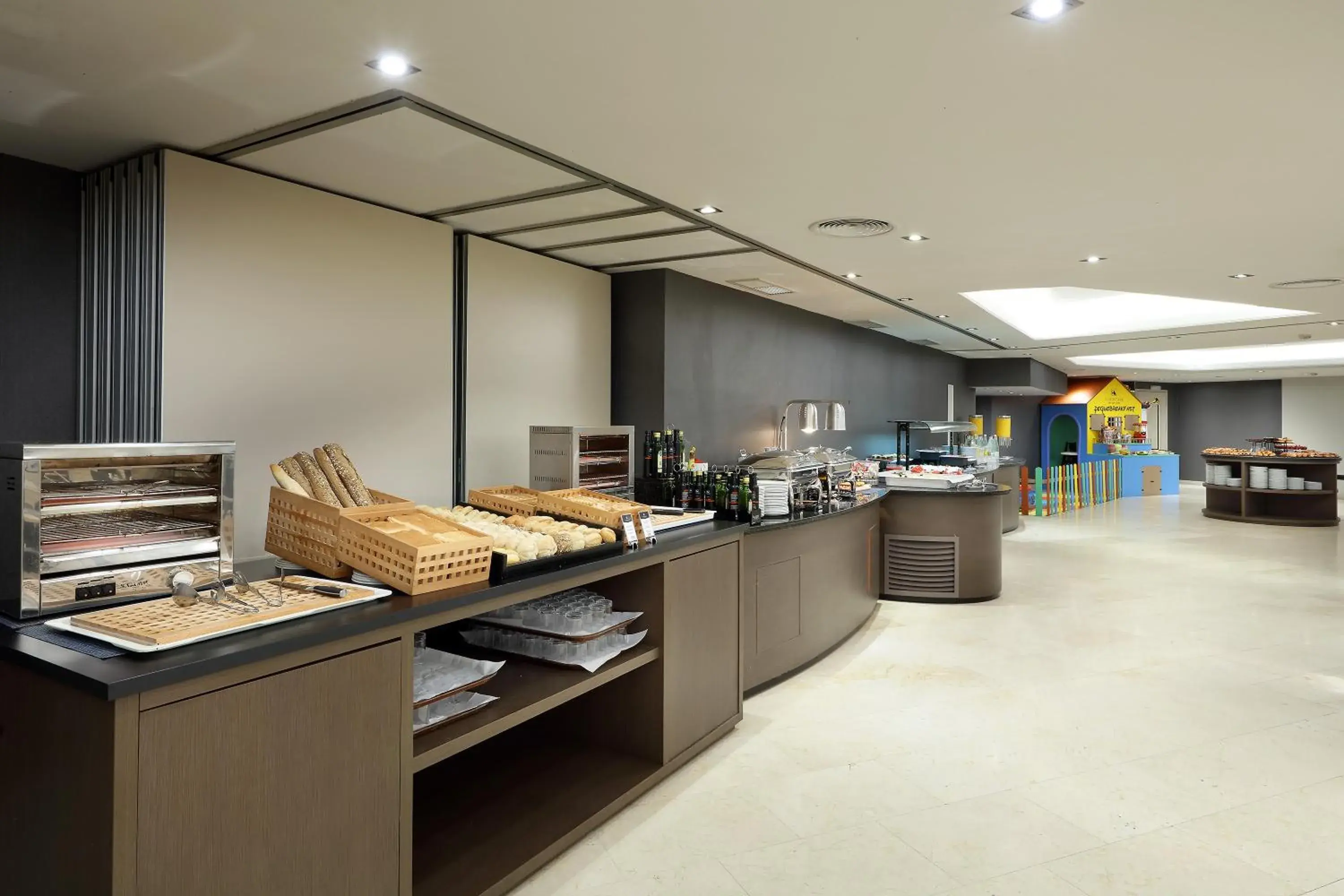 Buffet breakfast in Exe Rey Don Jaime Buffet breakfast in Exe Rey Don Jaime