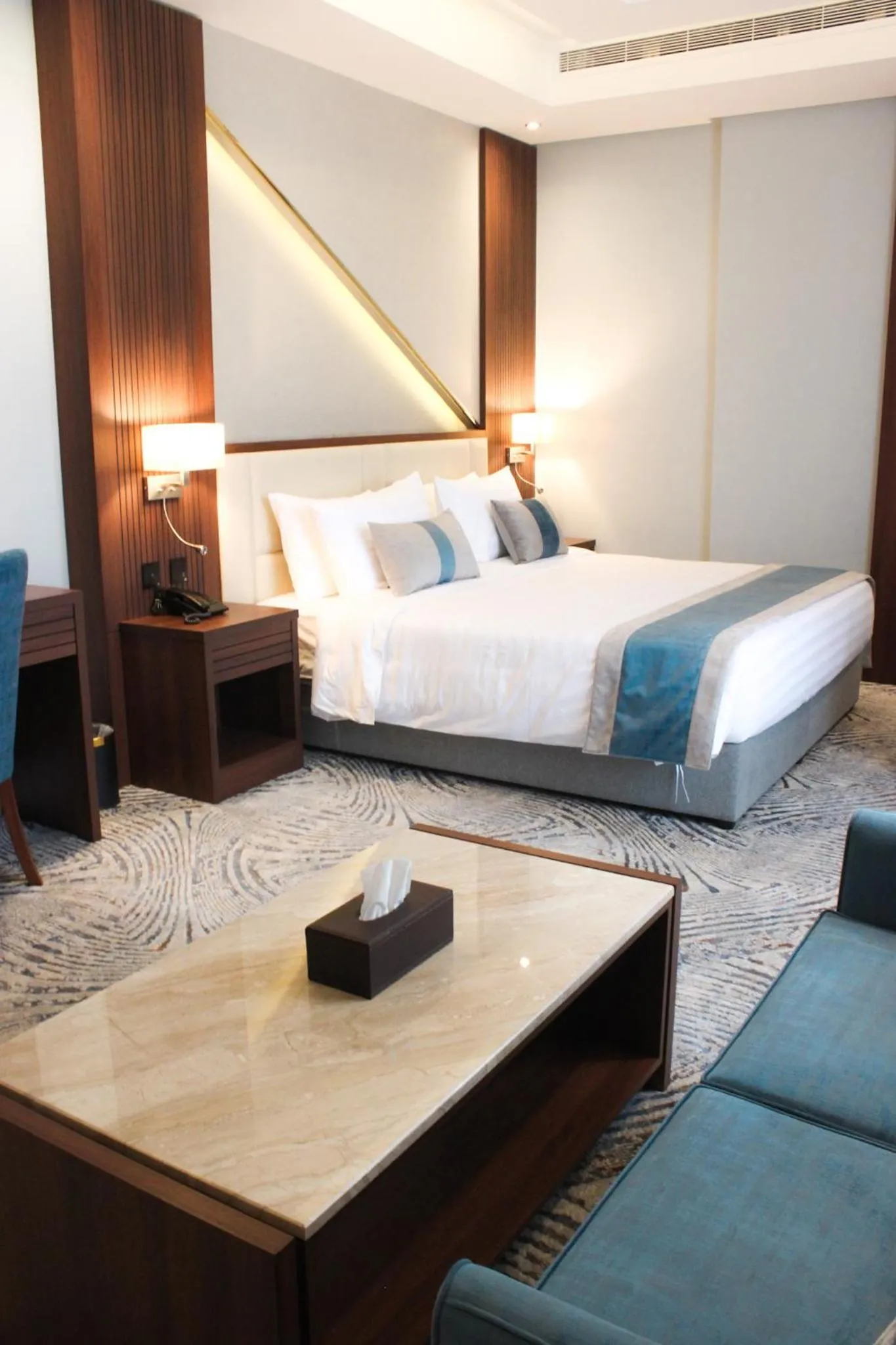 Bedroom, Bed in Level Nine Hotel