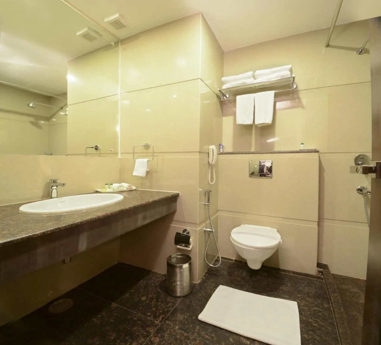 Bathroom in Hotel Crimson Palace