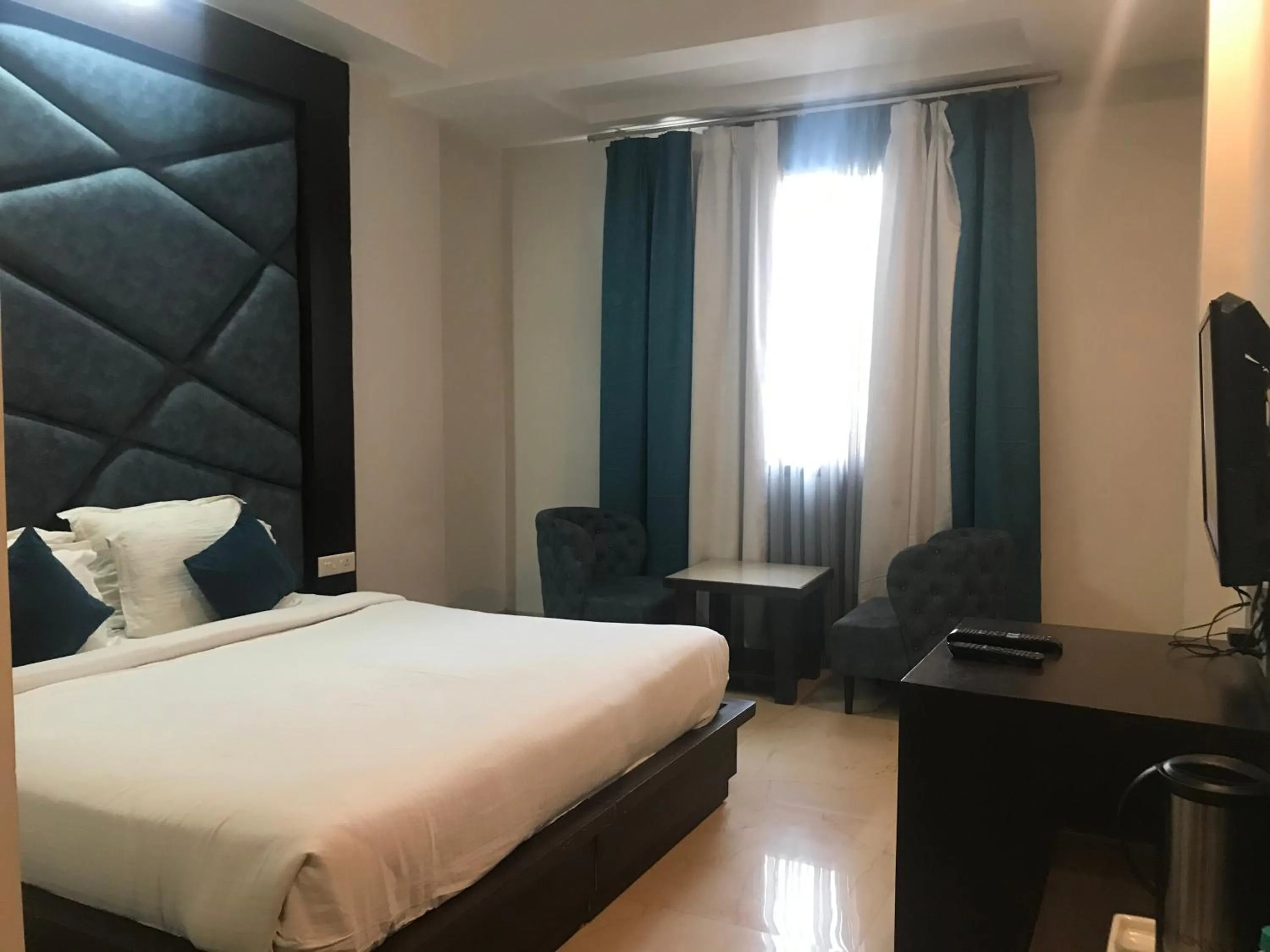 Photo of the whole room, Bed in Hotel Crimson Palace