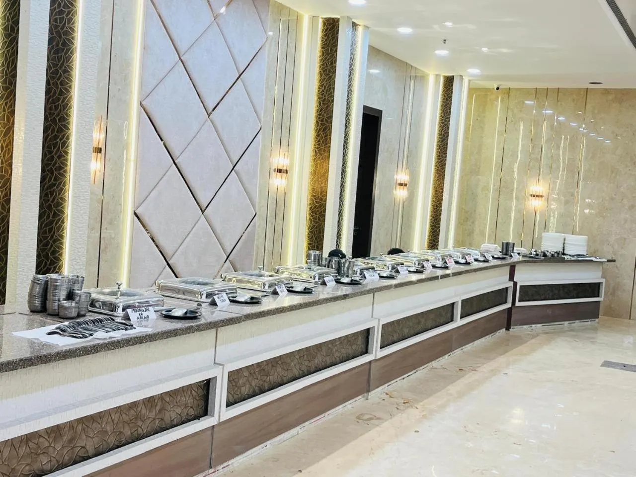 Breakfast in Hotel Crimson Palace