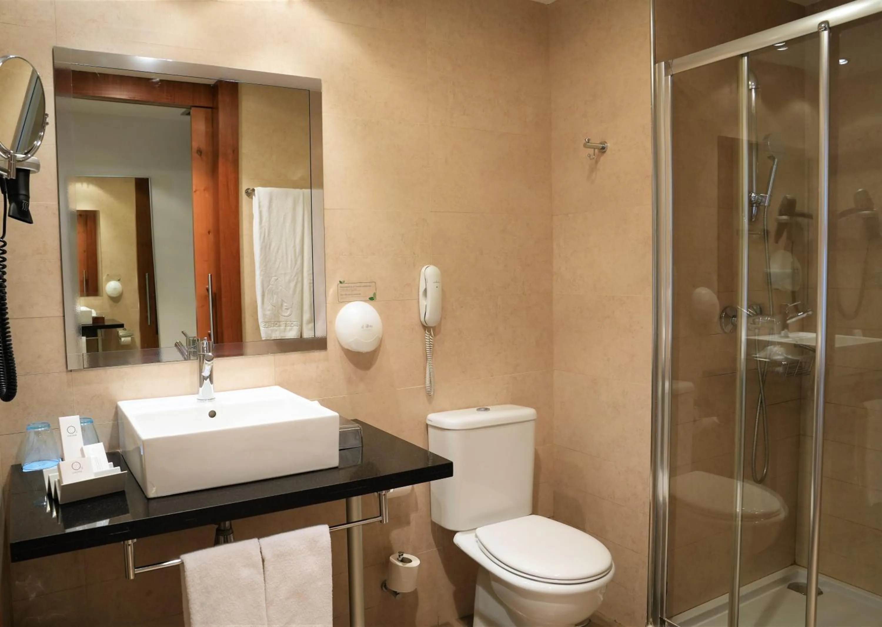 Bathroom in Port Azafata Valencia