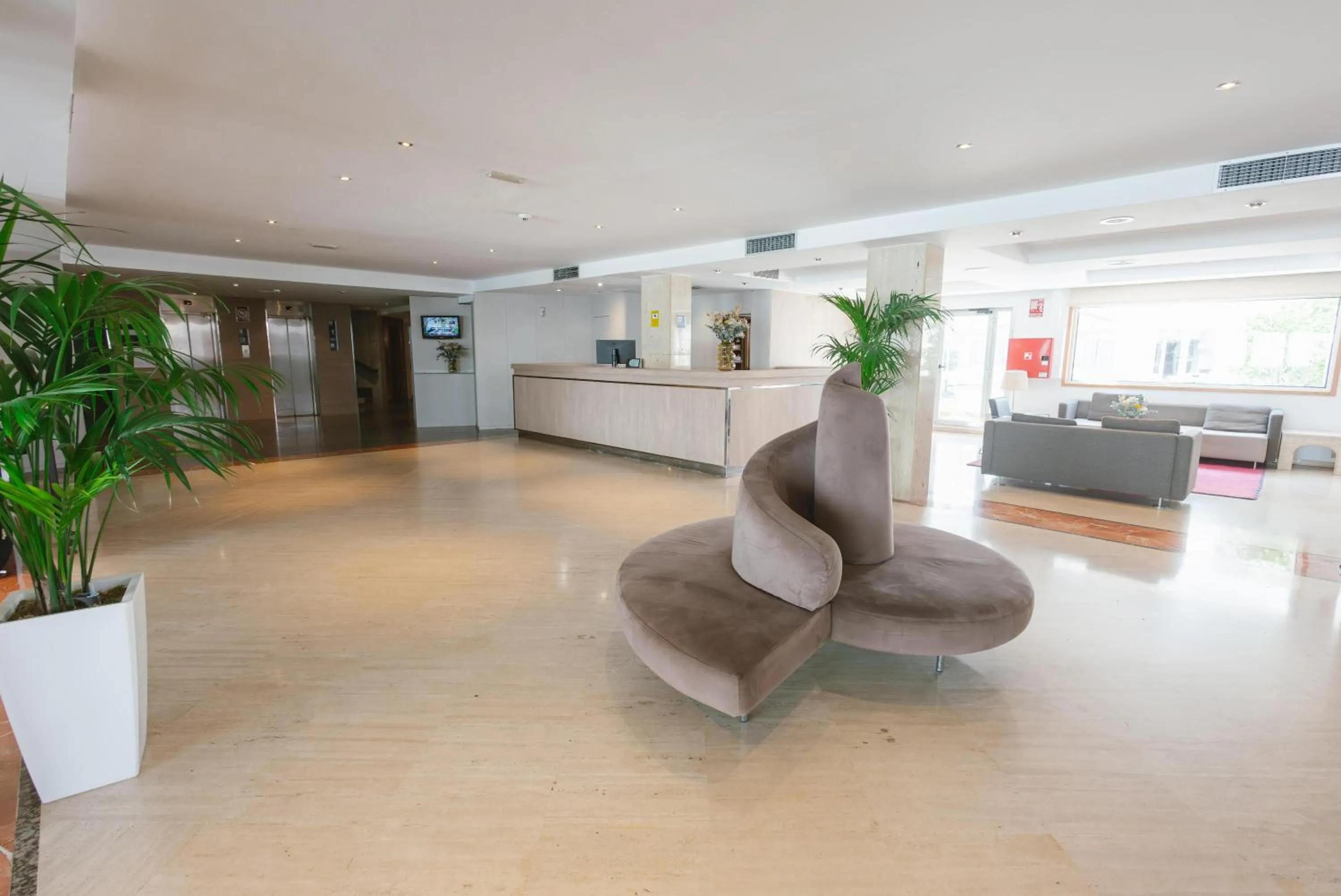 Lobby or reception in Port Azafata Valencia